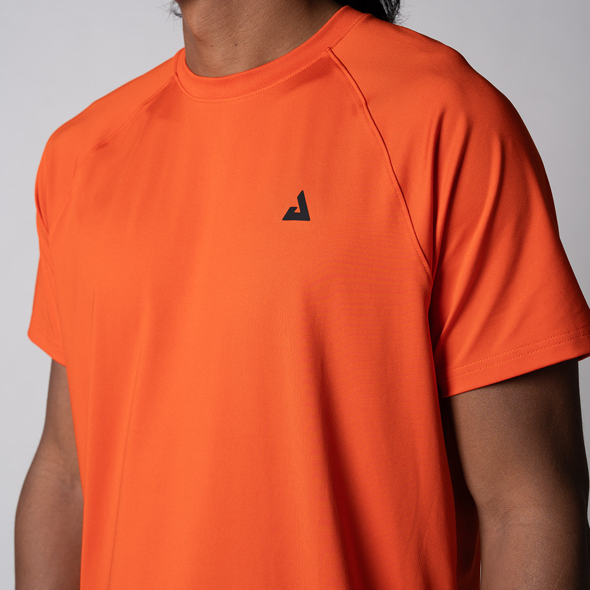 Men's Breathable Quick-Dry Court Short Sleeve Tennis Shirt - Lightweight & Moisture-Wicking for Tennis, Pickleball & Casual Wear