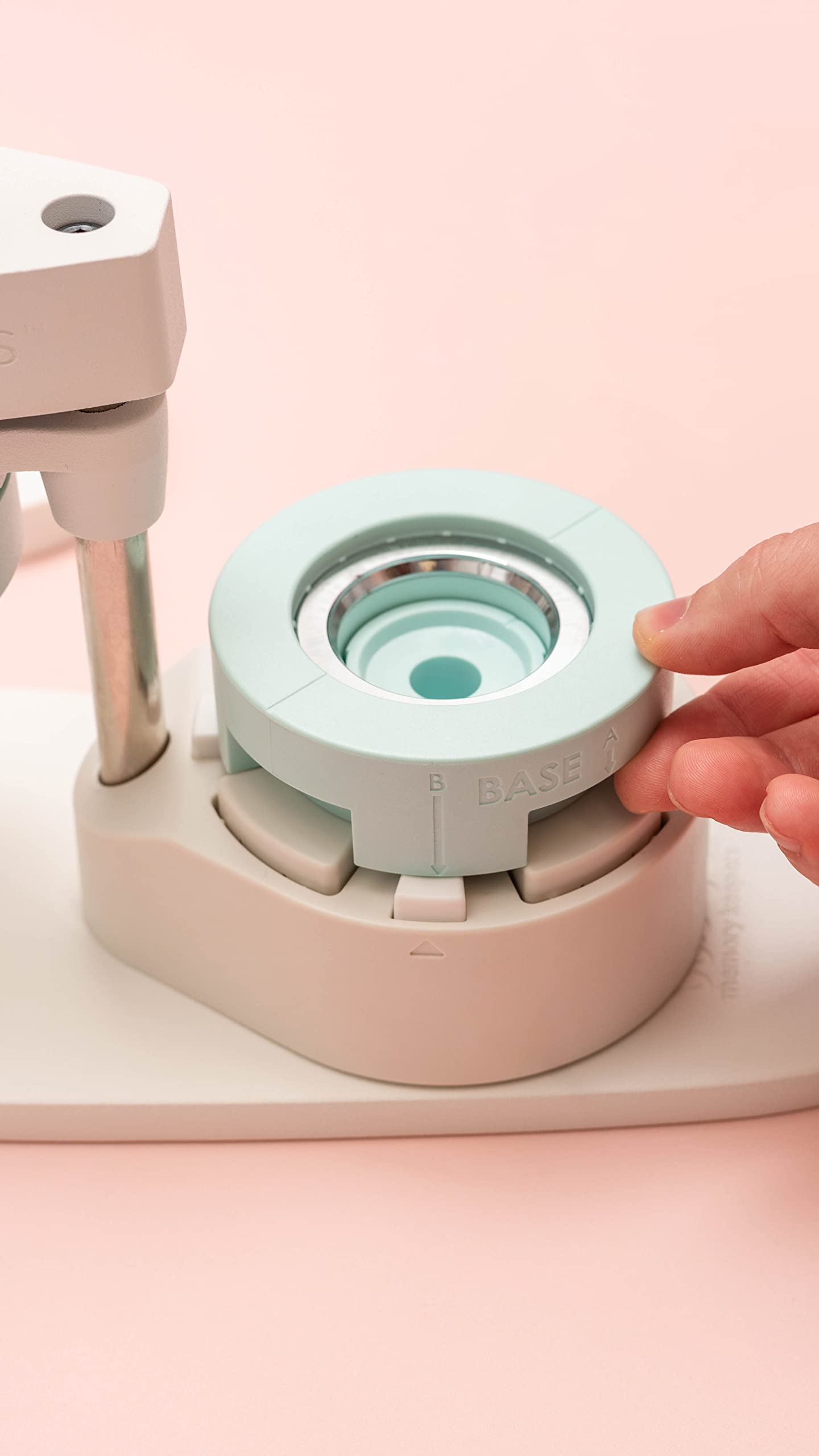 We R Memory Keepers Button Press Kit - Includes Button Press, Cutting Inserts, Medium Circle Die & 5 Buttons for Making Custom Pins, Badges & Keychains - Perfect for DIY Crafts, School Projects & Personalized Gifts