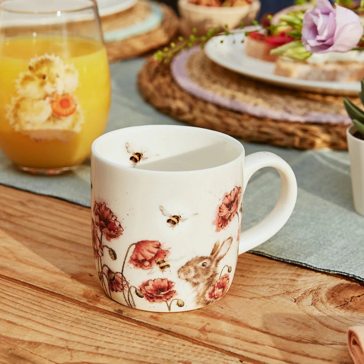 Wrendale Designs Bee Coffee Mug - Ceramic Tea Cup with Cute Bee Print, Perfect for Home, Office, or Gift Giving