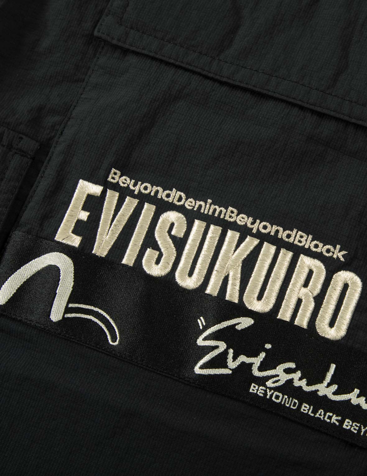 Stylish Slogan Embroidery Cargo Pants for Men & Women | Trendy Streetwear Fashion | Perfect for Casual Outfits, Outdoor Adventures & Urban Exploration