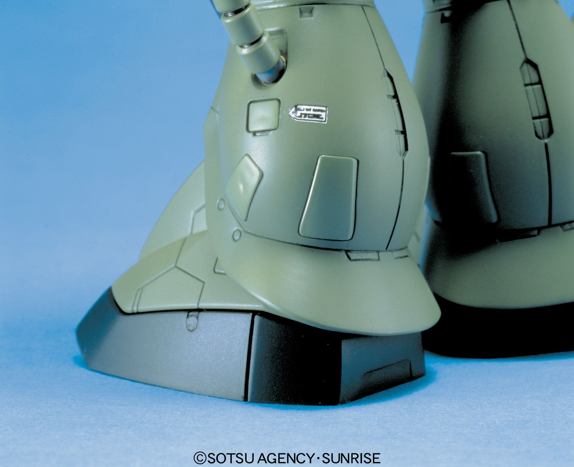 Bandai MG 1/100 Scale Gundam MS-06F/J Zaku II Model Kit - Perfect for Collectors & Anime Fans | Display, Gift, or DIY Building Project