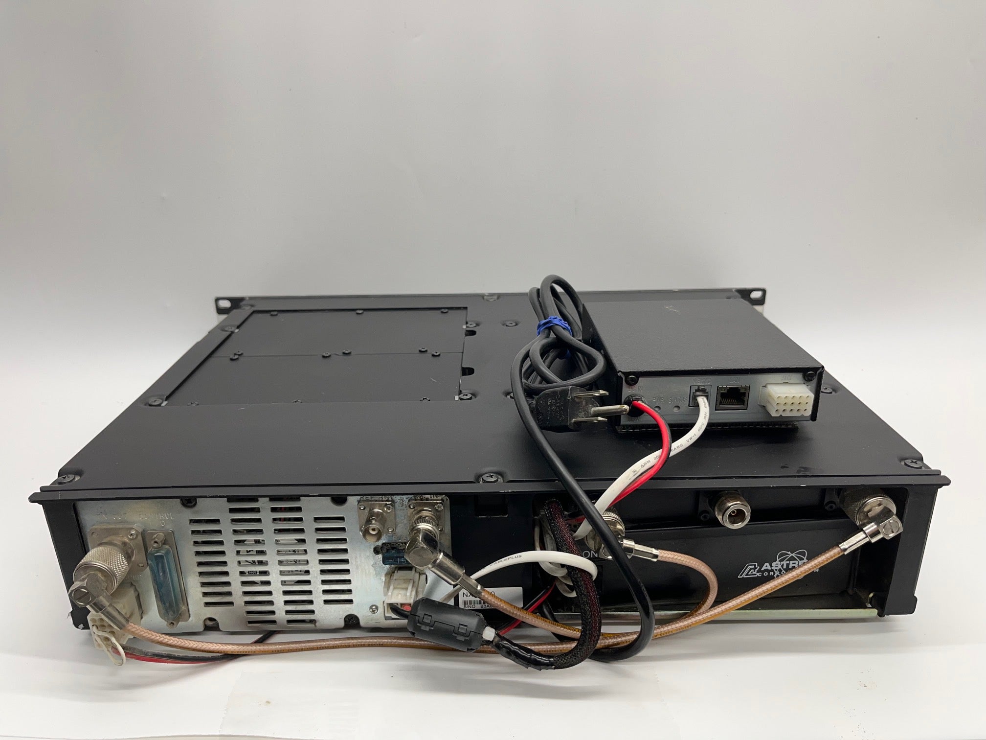 Kenwood NXR 810 NEXEDGE UHF Digital Repeater with Duplexer & Network Unit - Professional Two-Way Radio Communication for Public Safety & Business Operations