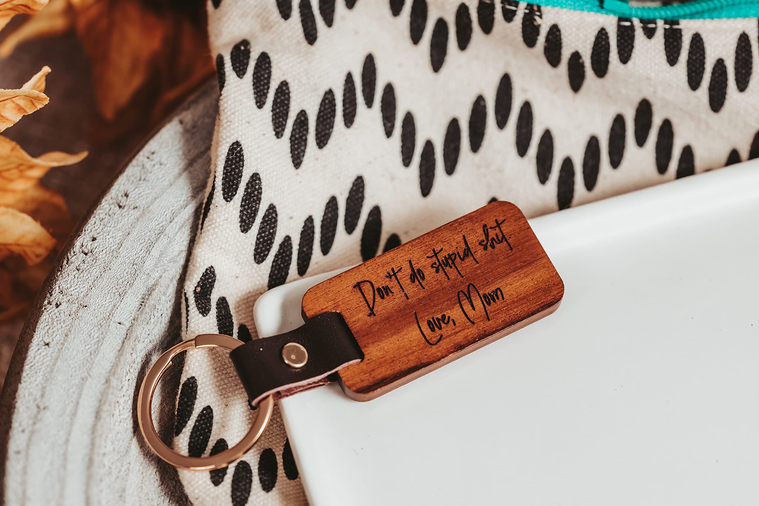 Funny Keychain from Mom - 'Don't Do Stupid Stuff' Keyring, Thoughtful Gift for Adult Children, Graduation Present for Teen Son or Daughter, First Car Keychain with Inspirational Message - Perfect for Daily Reminders & Special Occasions