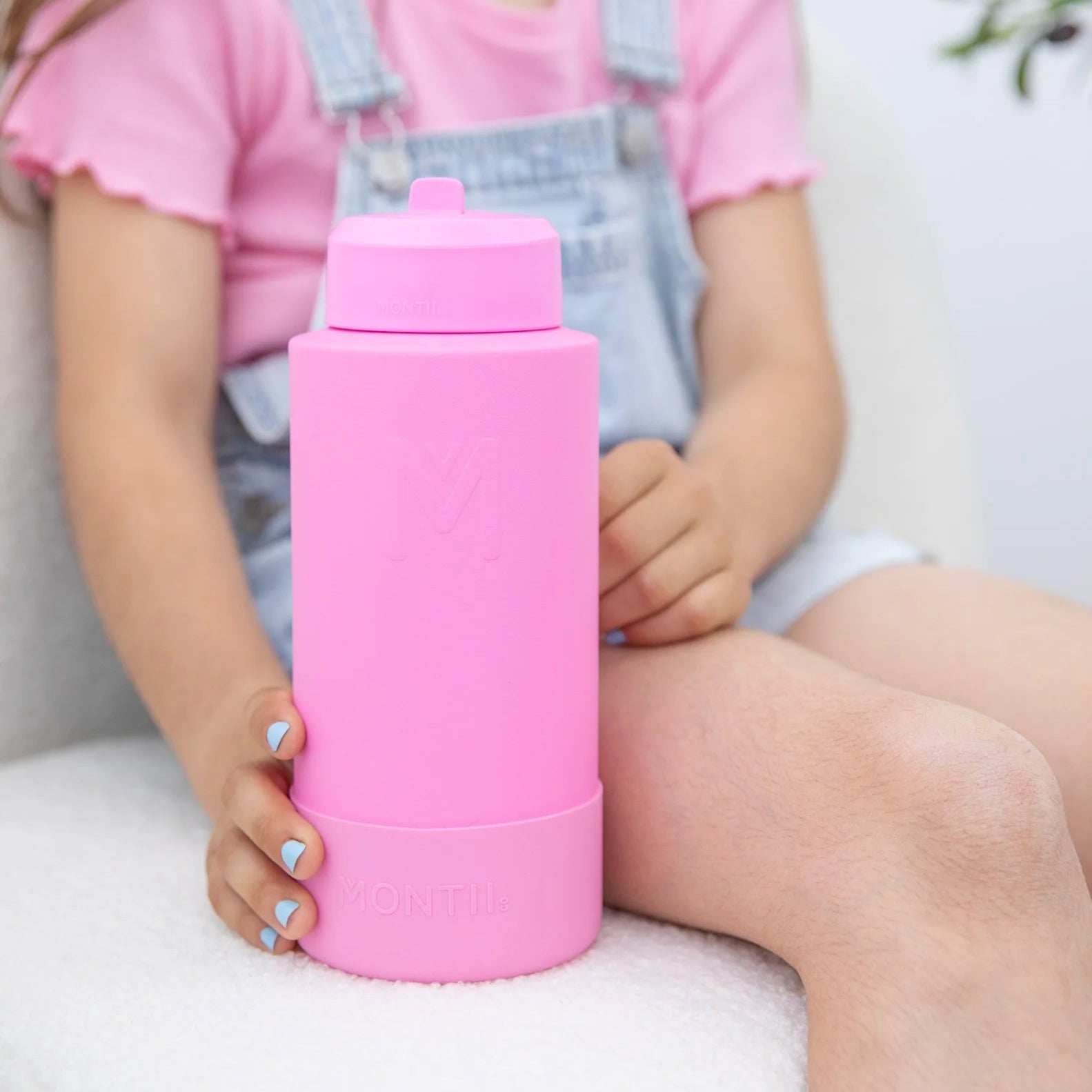 Montii Floss 1L Insulated Stainless Steel Water Bottle - Keeps Drinks Hot/Cold for 24 Hours - Perfect for Gym, Hiking & Office Use
