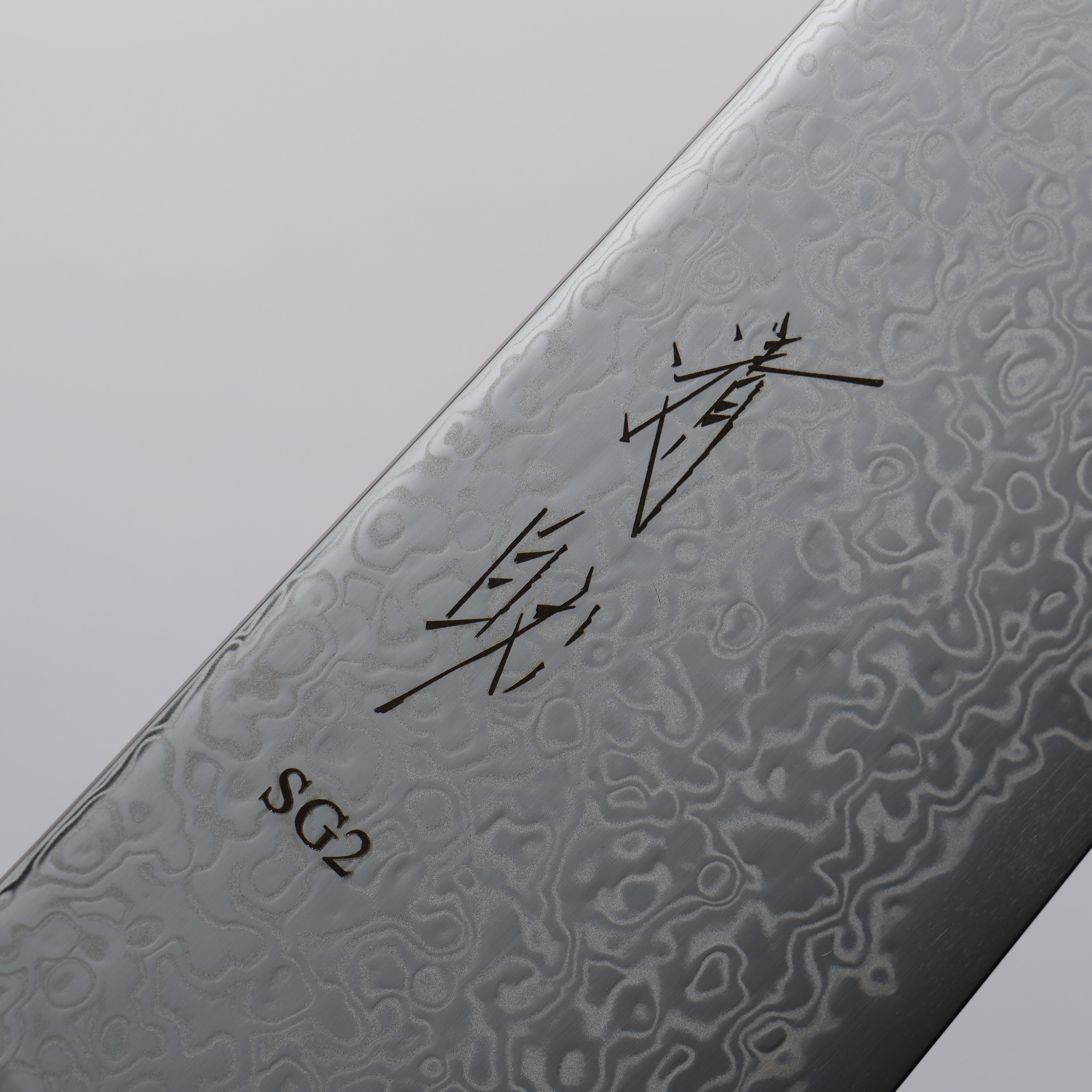 Premium Seisuke SG2 Damascus Santoku Knife 180mm - Japanese Teak Wood Handle with Black Water Buffalo Horn Ferrule - Perfect for Slicing, Dicing & Chopping Vegetables, Meat & Fish