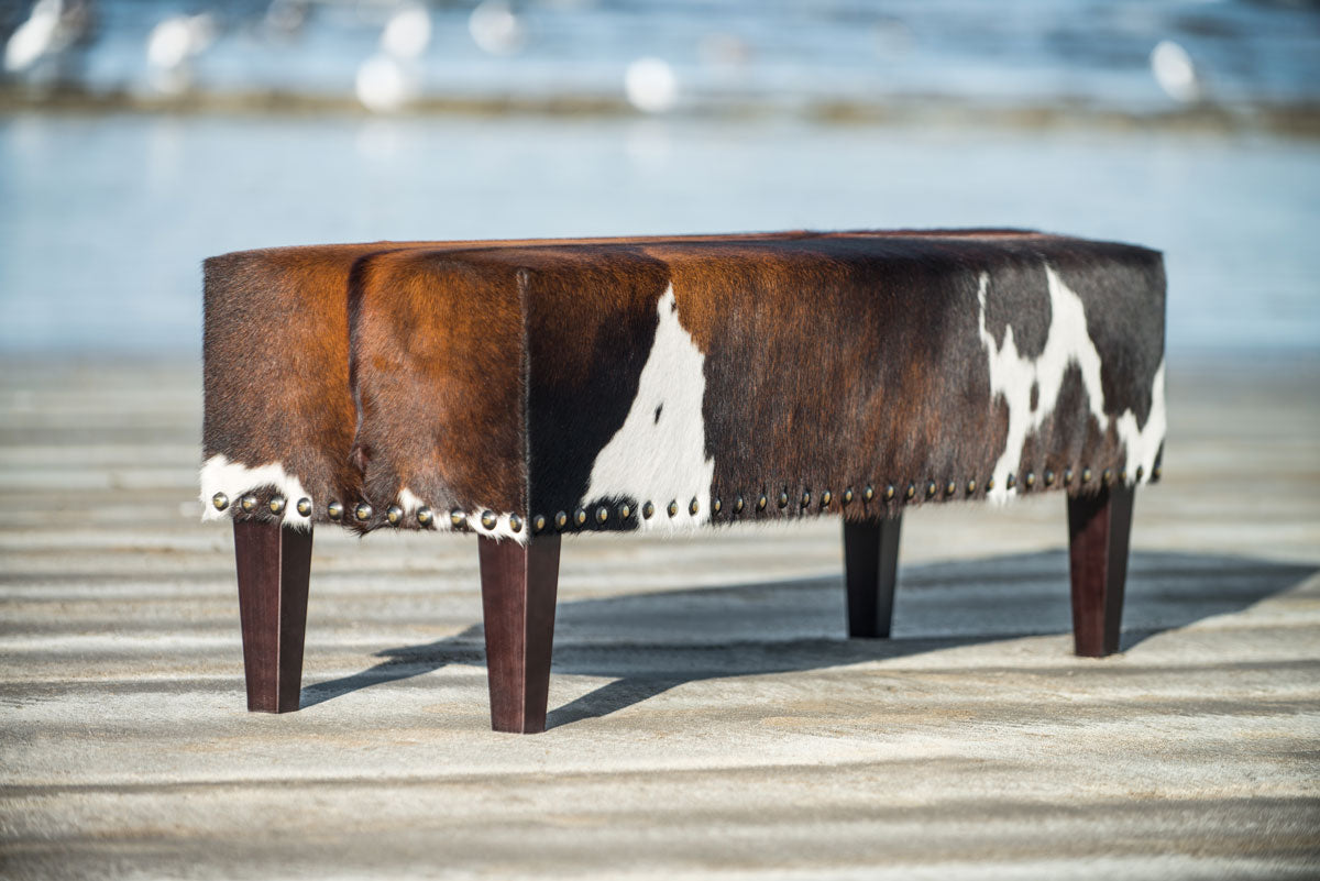 Premium Cowhide Bench Ottoman with Solid Wood Legs - 120x40x45cm - Stylish Footrest & Extra Seating for Living Room, Bedroom or Entryway