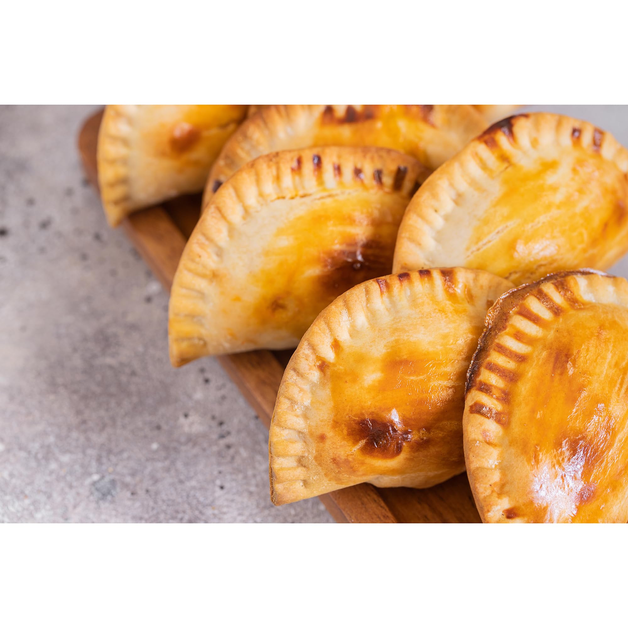 HIC Kitchen Grande Empanada Maker - Large Dough Press for Empanadas, Ravioli, Pierogi, Turnovers & Dumplings | Perfect for Home Cooking, Party Snacks & Meal Prep