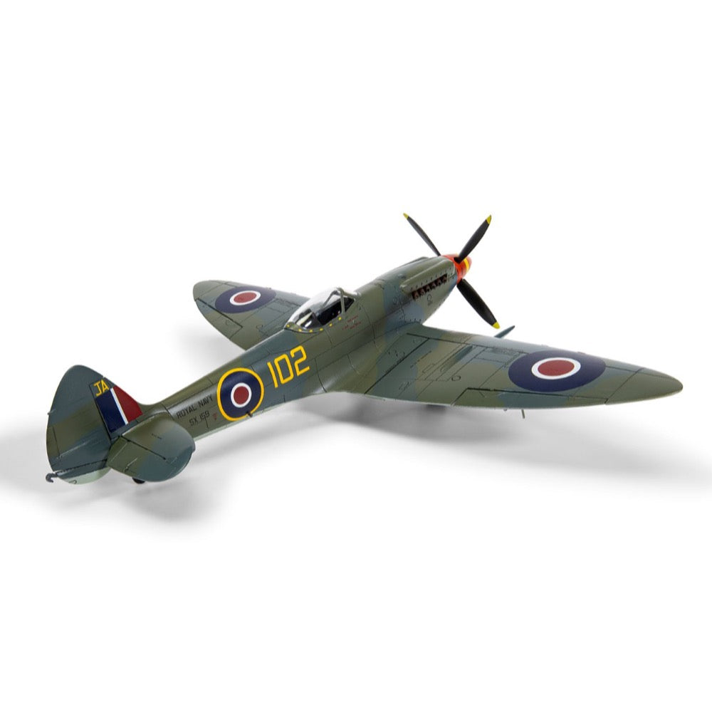 Airfix 06102A 1/48 Scale Supermarine Seafire F.XVII Plastic Model Kit - WW2 British Fighter Aircraft for Collectors & Hobbyists | Perfect for Display, Gifts & Historical Reenactments