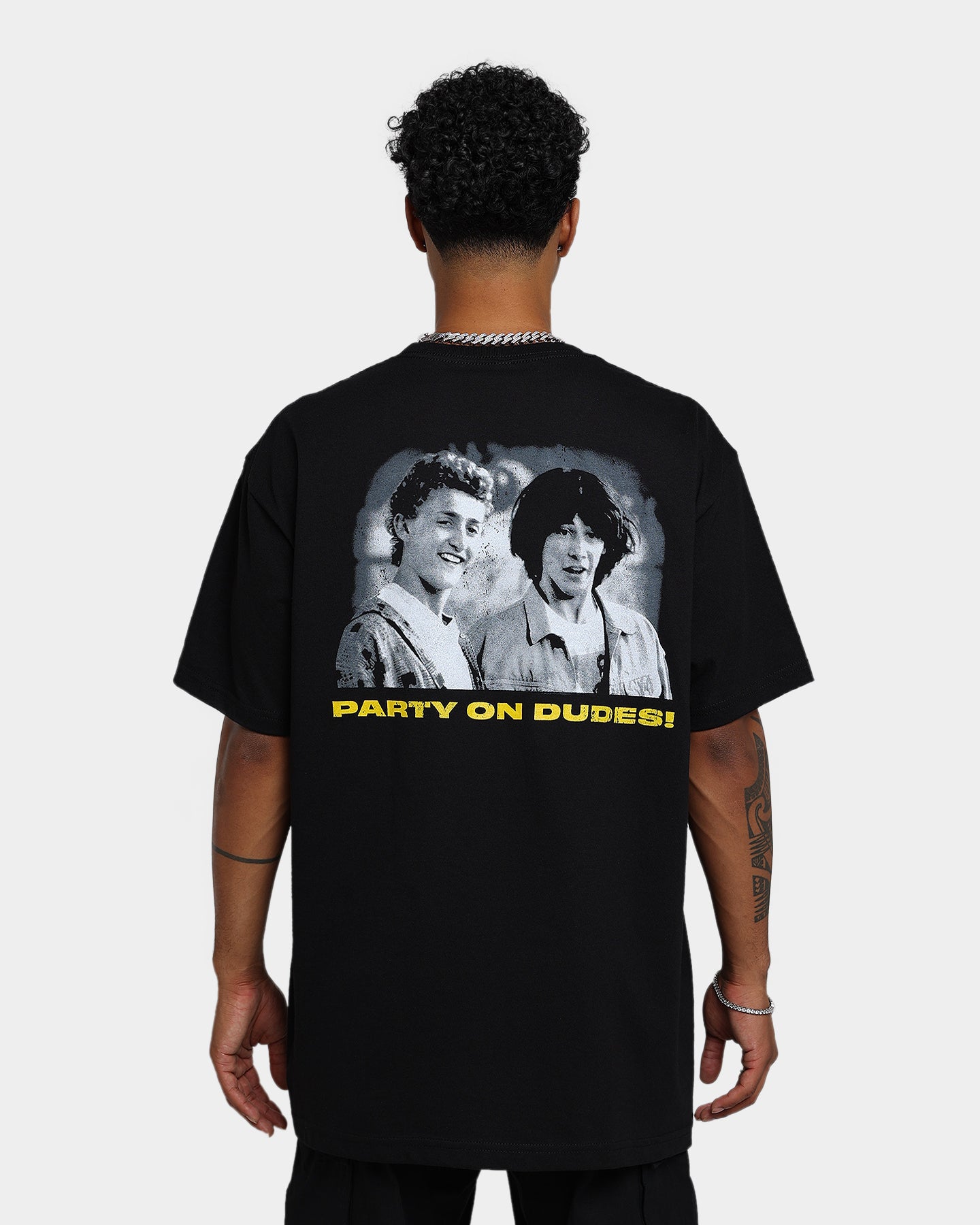 Bill & Ted's Excellent Adventure T-Shirt - Vintage Black Graphic Tee for Men & Women - Perfect for Movie Fans, Cosplay & Casual Wear