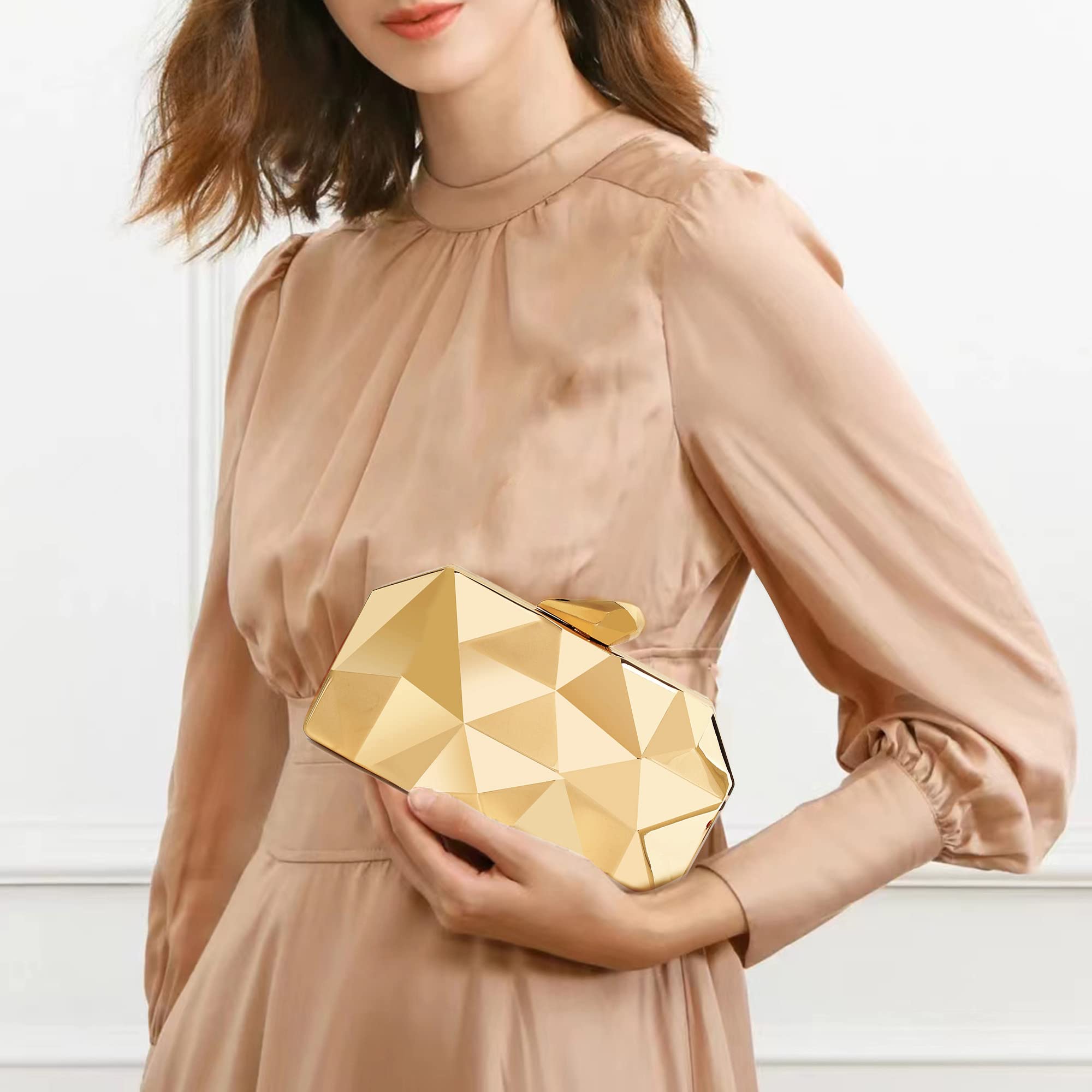 Elegant Gold Geometric Evening Clutch Purse for Women - Metallic Wedding Party Formal Handbag - Perfect for Prom, Gala & Special Occasions