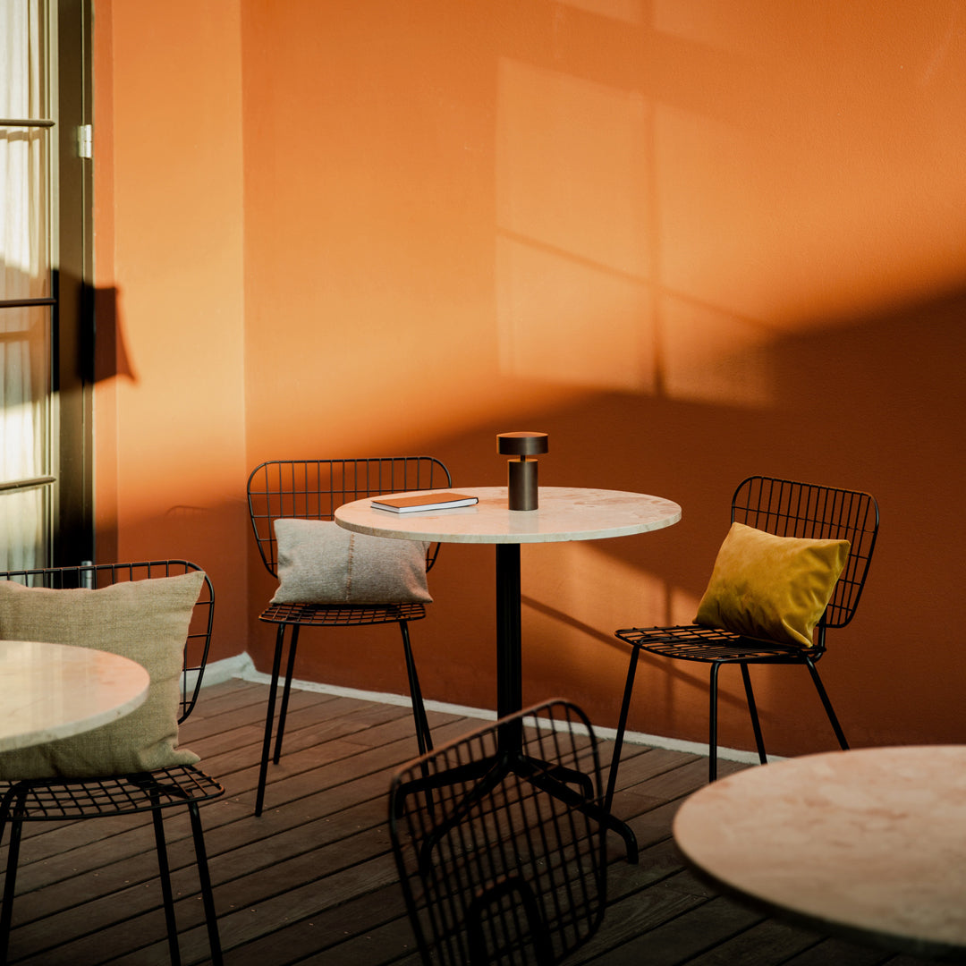 Elegant Harbour Column Round Dining Table with Star Base - Perfect for Modern Dining Rooms & Kitchen Breakfast Nooks