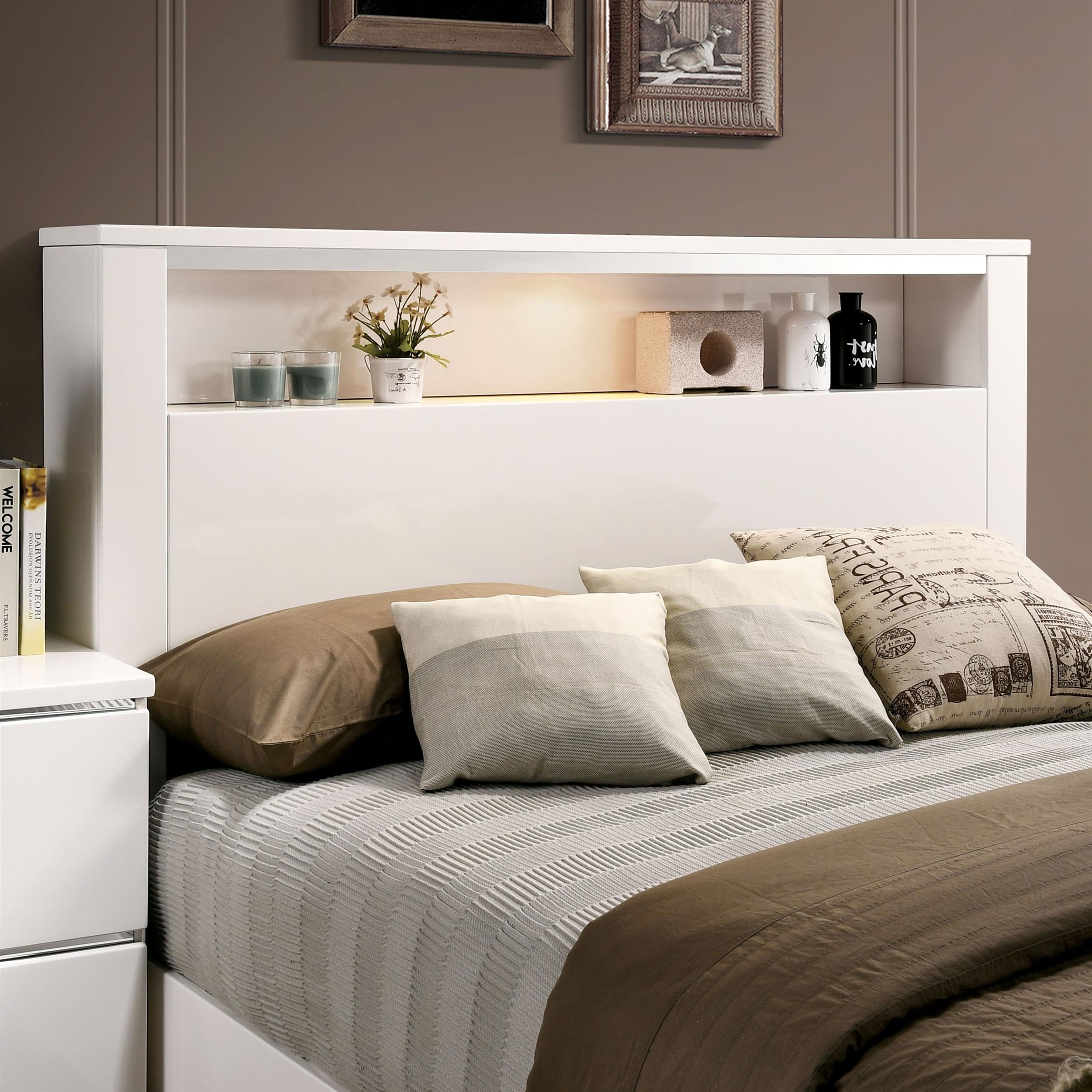 FOA Quaker Modern 3-Piece White Wood Bedroom Set - Queen Size Bed & 2 Nightstands | Contemporary Bedroom Furniture for Home Decor | Perfect for Master Bedroom & Guest Room Setup