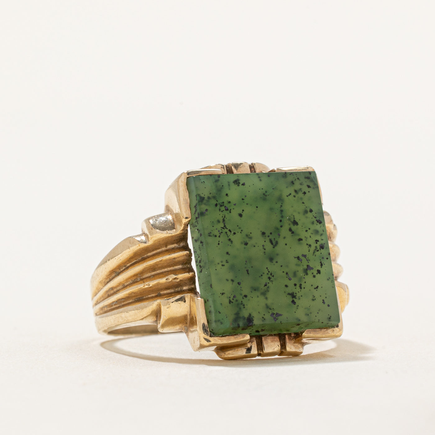 Solitaire Nephrite Jade Grooved Cocktail Ring - 4.00 Carat Natural Green Gemstone Ring - Size 9 - Elegant Statement Jewelry for Women - Perfect for Weddings, Parties & Special Occasions