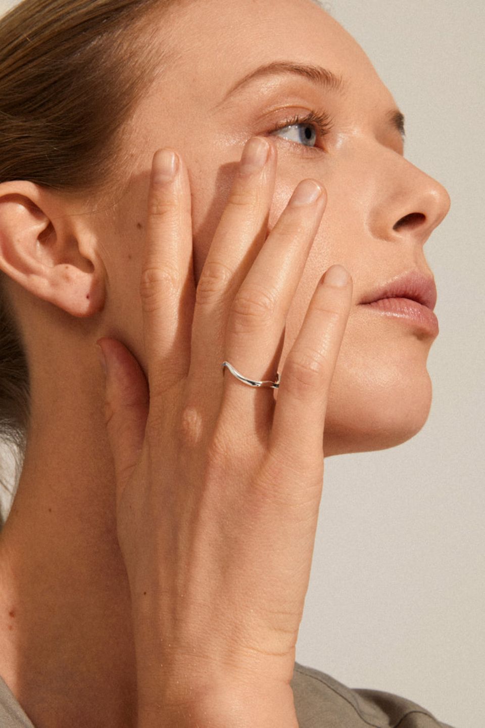 Alberte Organic Shape Adjustable Silver Ring for Women - Perfect for Everyday Wear, Gift Giving & Special Occasions