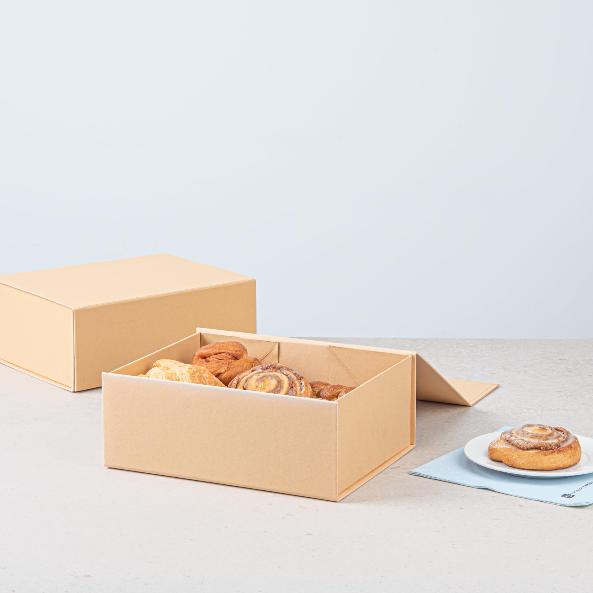 Restaurantware 10.5 x 8 x 4 Inch Magnetic Gift Boxes - Set of 10 Collapsible Kraft Paper Luxury Storage Boxes with Built-In Lid | Food Safe & Grease-Resistant | Perfect for Groomsman Gifts, Bridesmaid Proposals, Wedding Favors & Party Decorations
