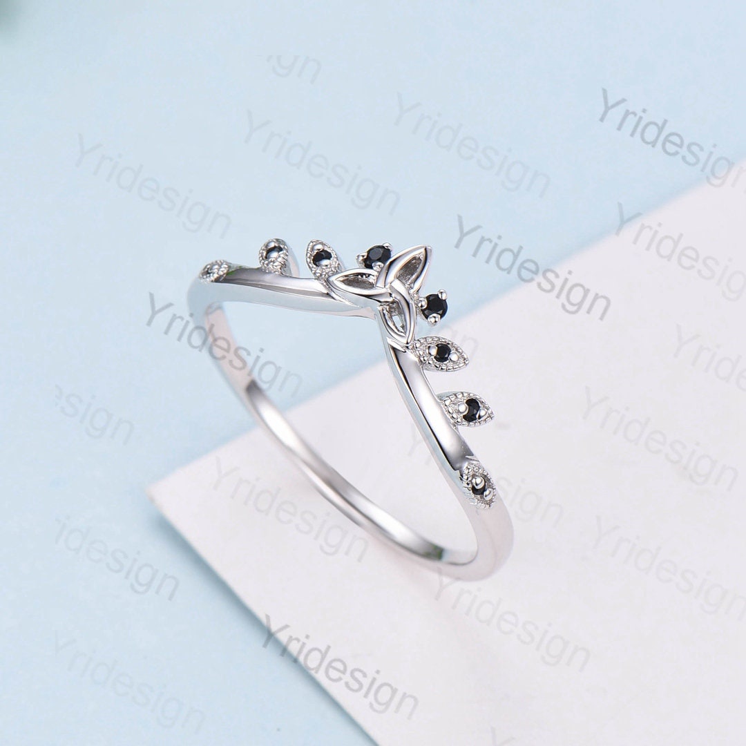 Celtic Knot Norse Viking Black Diamond Wedding Band for Women – Unique Curved Stacking Ring with Spinel – Perfect for Weddings, Anniversaries & Celtic-Themed Jewelry Collections