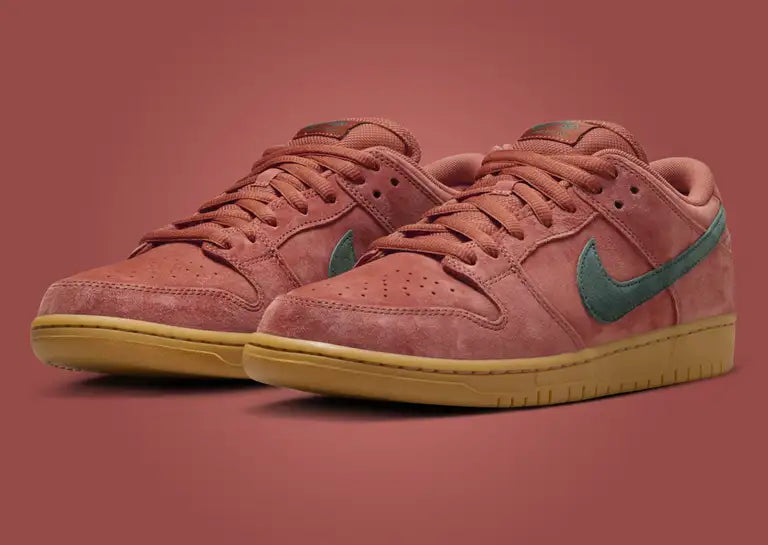 Nike SB Dunk Low Pro Skateboarding Shoes - Burnt Sunrise/Vintage Green - Men's Casual Sneakers for Streetwear & Skateboarding