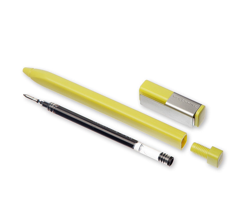 Moleskine Classic Roller Pen Plus 0.7mm - Premium Ballpoint Pen for Smooth Writing - Ideal for Journaling, Note Taking & Office Use