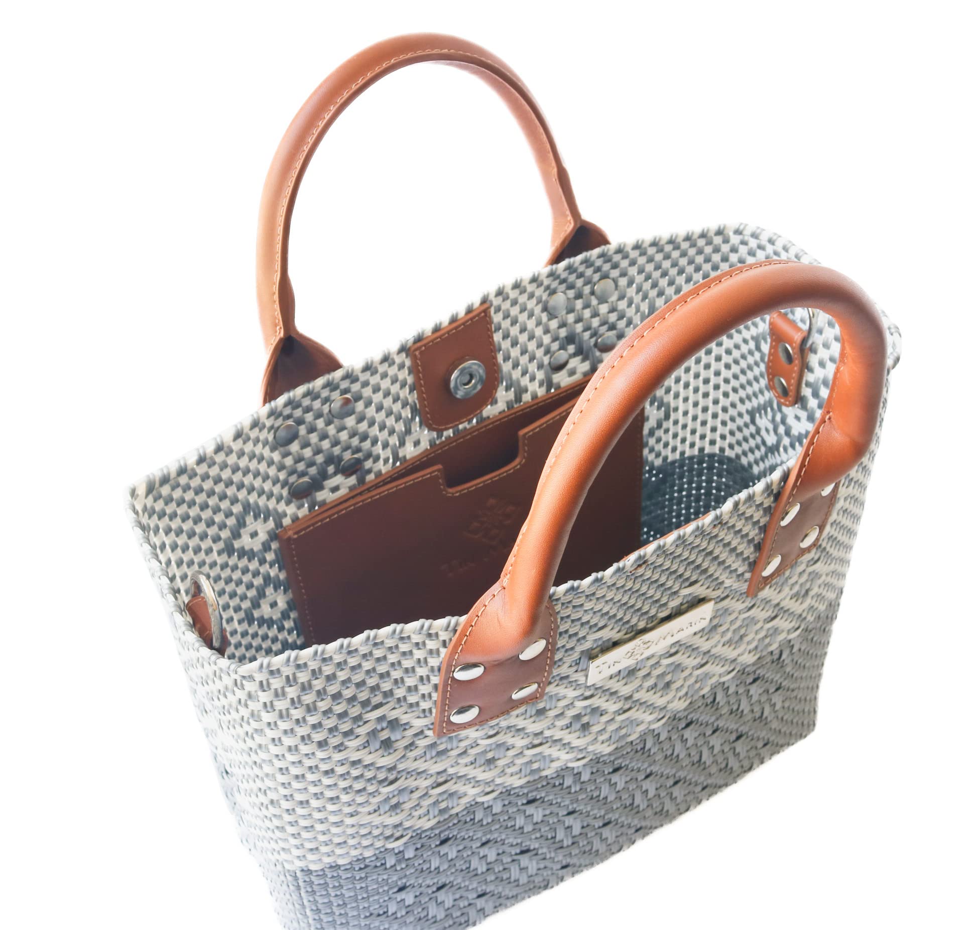 Stylish Grey Large Woven Crossbody Bag with Tan Leather Handles - Eco-Friendly Recycled Plastic Handwoven Purse | Mexican Oaxaca Tote for Women | Perfect for Summer, Work & Everyday Use | Casual Outings, Beach Trips & Office Commute
