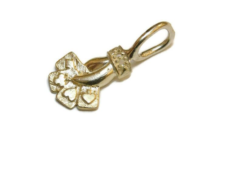 14K Yellow Gold Hand with 4 Cards Charm Pendant - Elegant Jewelry for Poker Lovers, Casino Night & Good Luck Gift