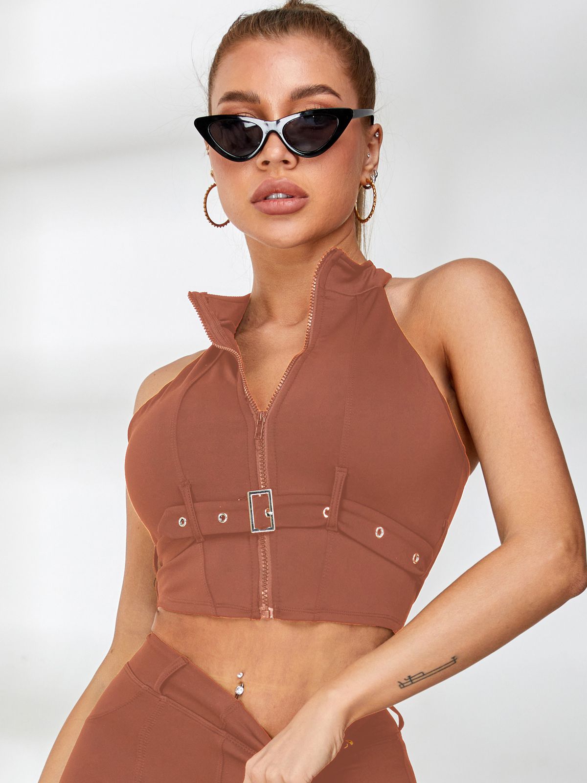 ZASUWA Women's Stylish Zipper & Button Fake Pocket Tracksuit Set - Trendy Casual Outfit for Gym, Lounge & Streetwear Fashion