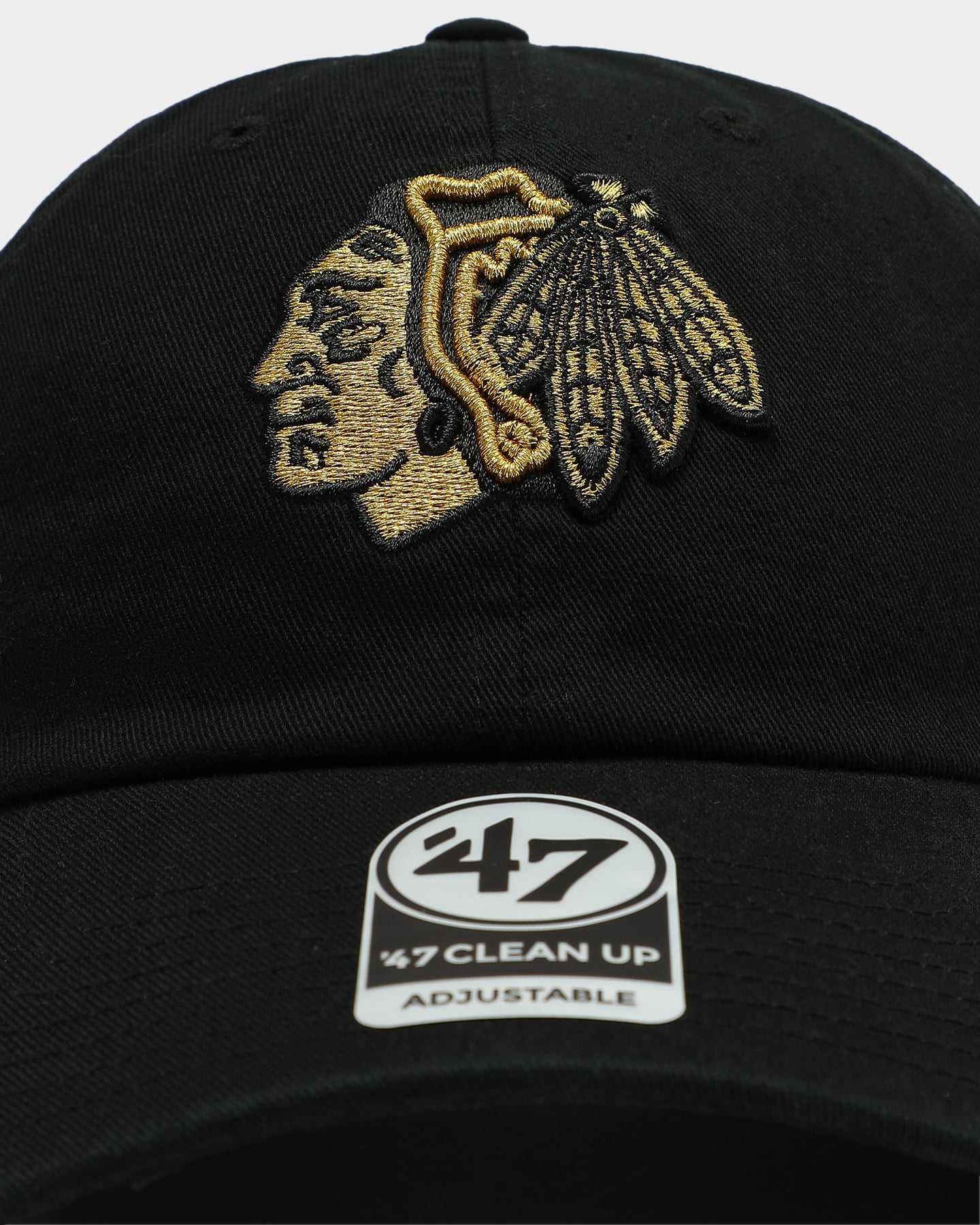 47 Brand Chicago Blackhawks Clean Up Snapback Hat - Black & Gold Adjustable Baseball Cap for Men - Perfect for Game Day, Sports Events & Streetwear Fashion