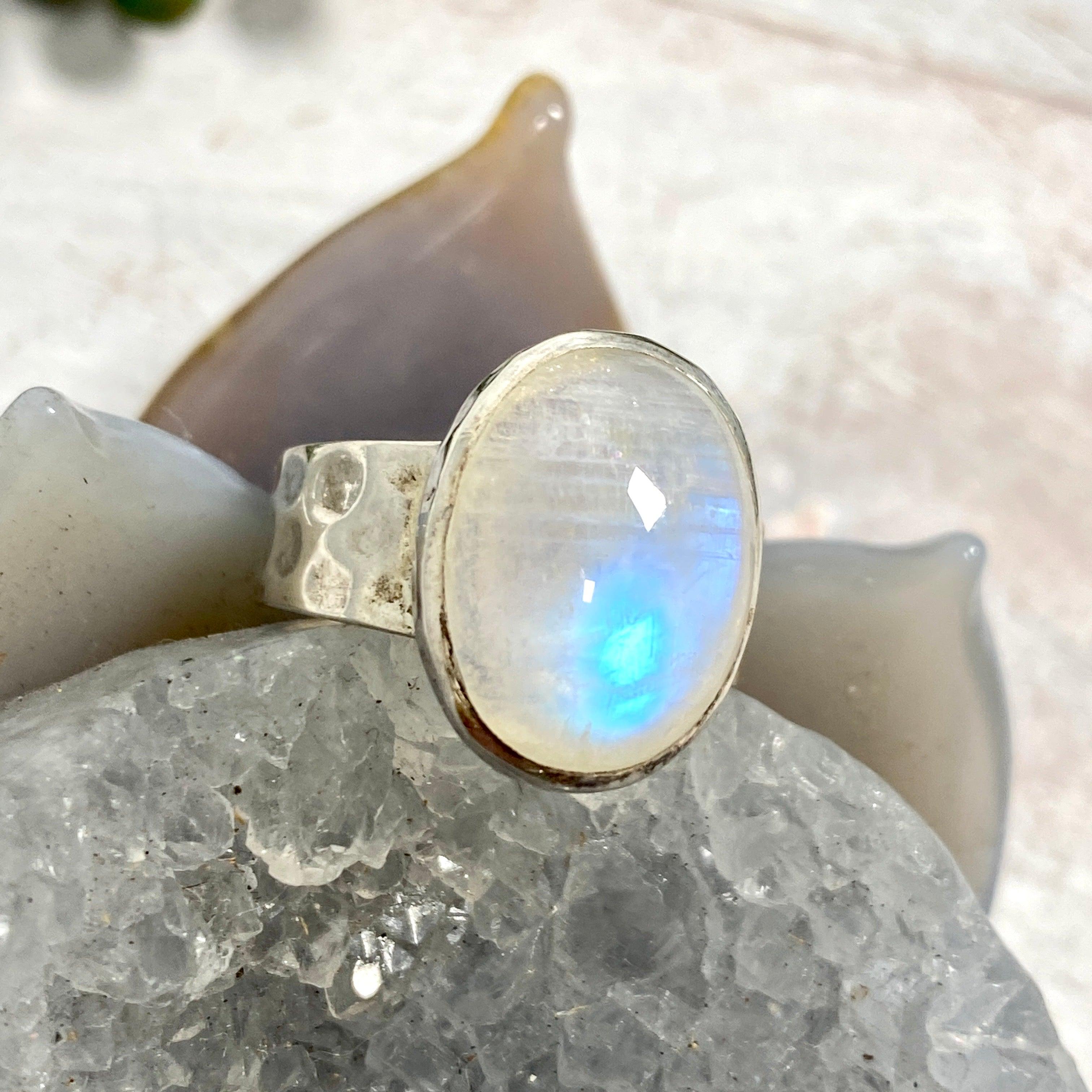 Moonstone Oval Beaten Band Ring Size 8 - KRGJ1783 | Elegant Boho Jewelry for Women, Perfect for Weddings, Parties & Everyday Wear