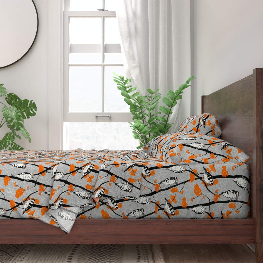 Woodland Winter Orange Berries & Wild Birds Print 100% Cotton Twin Sheet Set (3-Piece) | Japanese Autumn Insects Design Custom Bedding | Perfect for Cozy Cabin Retreats & Nature-Inspired Bedrooms