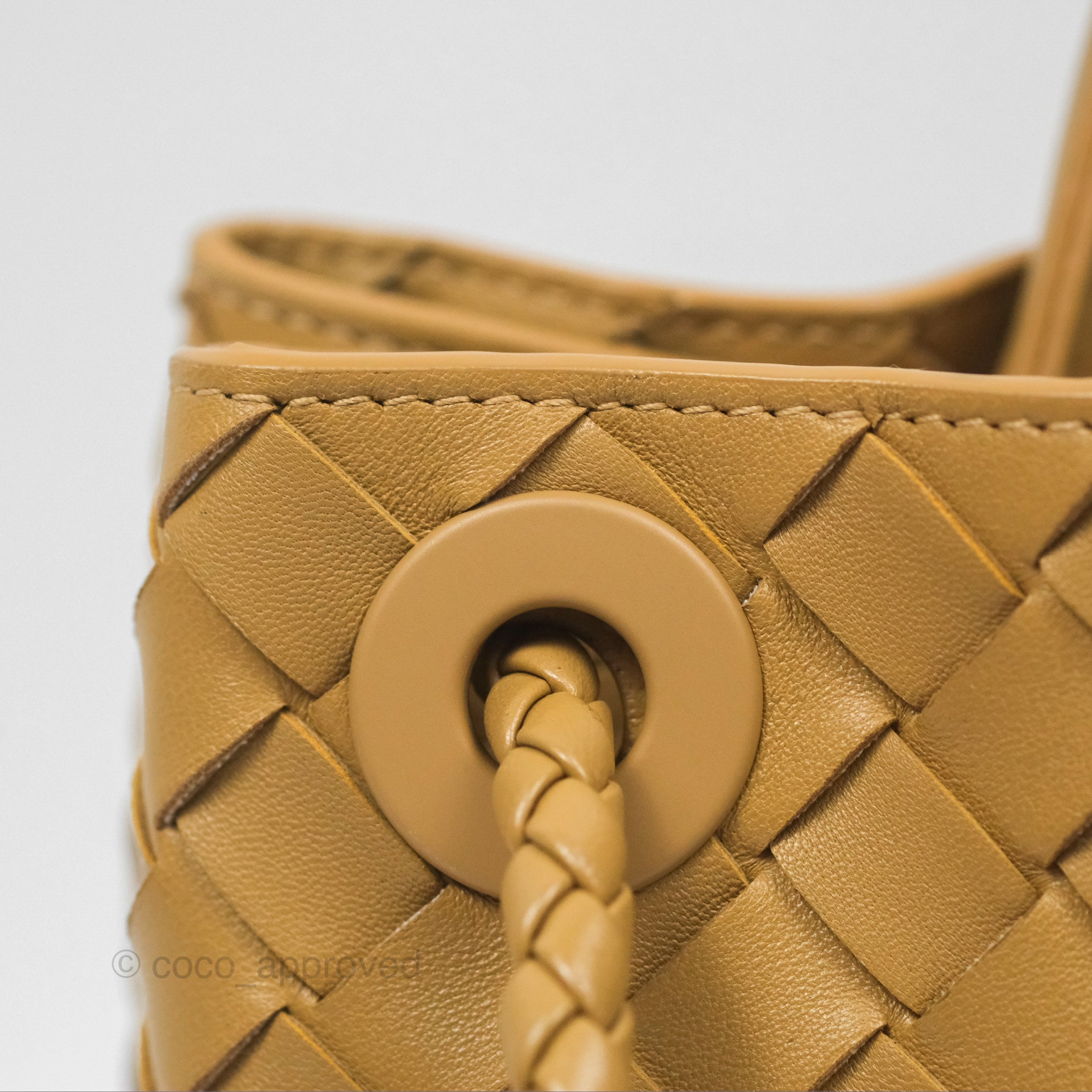 Bottega Veneta Small Andiamo Bag in Dark Praline - Intrecciato Lambskin Leather Crossbody Purse for Women | Perfect for Work, Travel & Evening Events