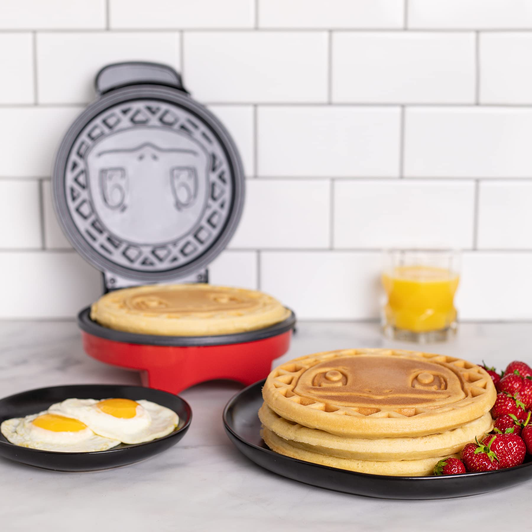 Pokémon Squirtle Waffle Maker - Create Fun Squirtle-Shaped Waffles - Perfect for Kids Breakfast, Birthday Parties & Pokémon Fans - Non-Stick Electric Kitchen Appliance