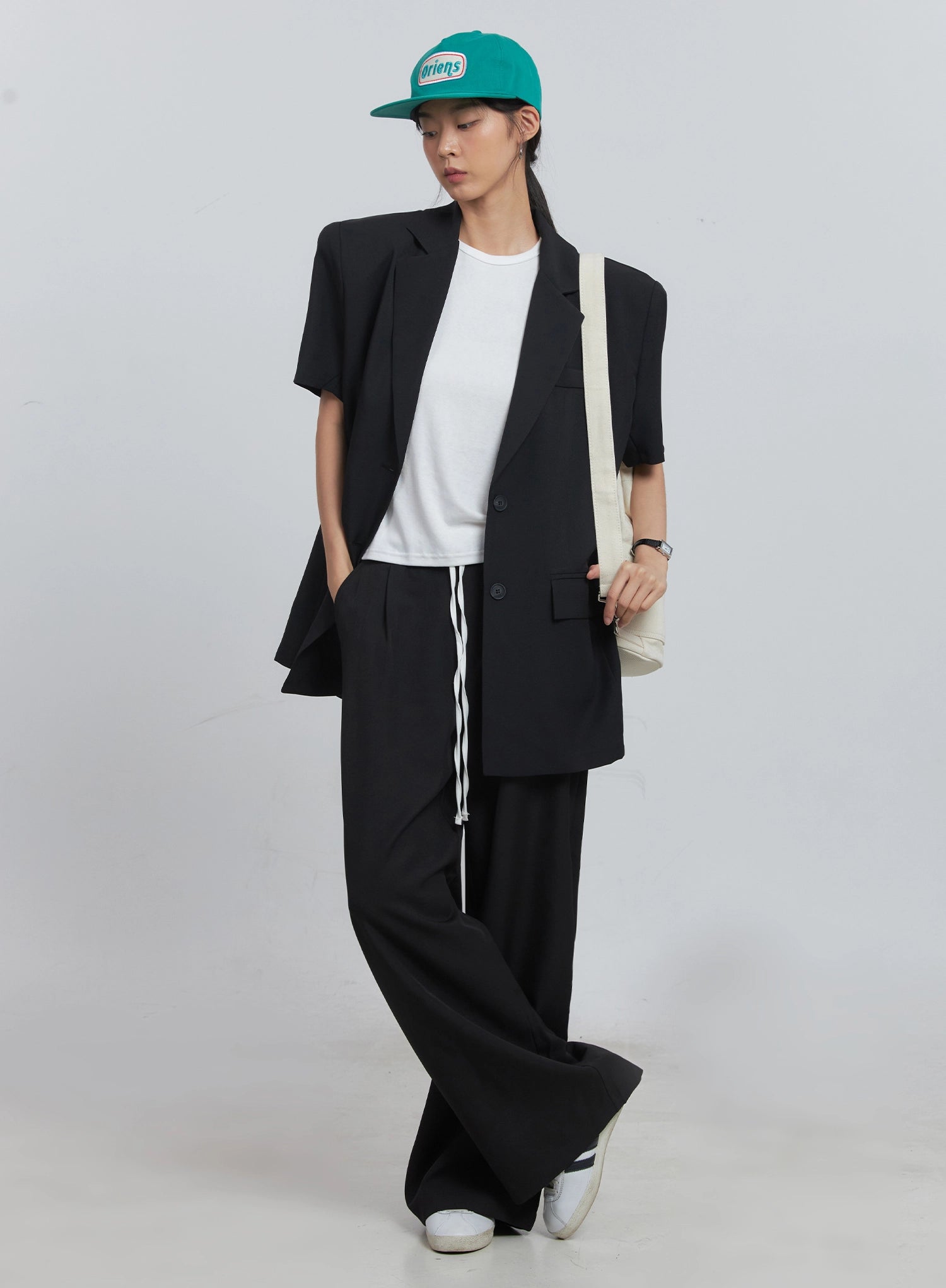 Stylish Basic Black Short Sleeve Blazer for Women - Perfect for Office Wear, Business Meetings & Smart Casual Outfits | IU512