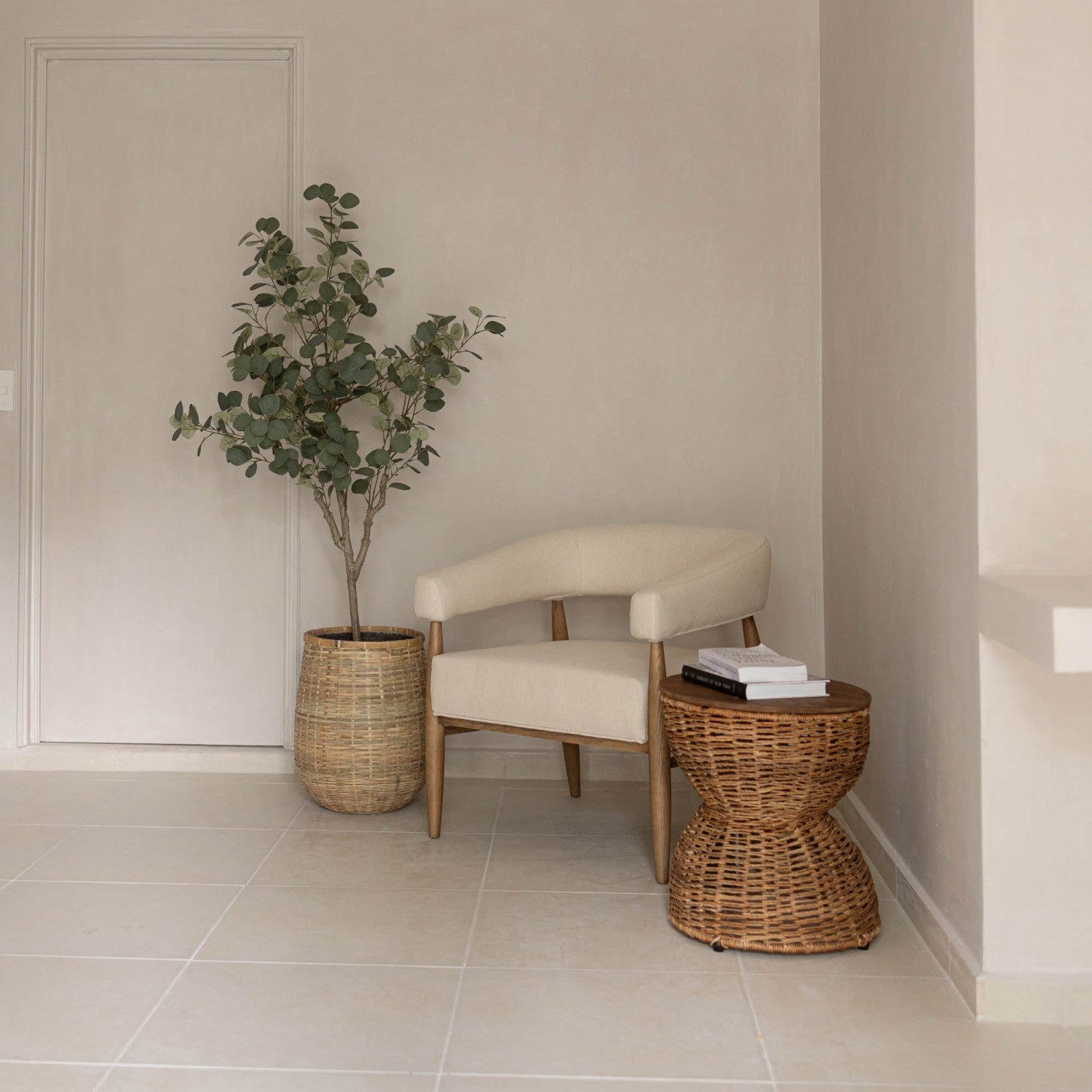 Bayan Rebana Side Table - Modern Wooden End Table for Living Room, Bedroom & Office - Stylish & Functional Home Decor