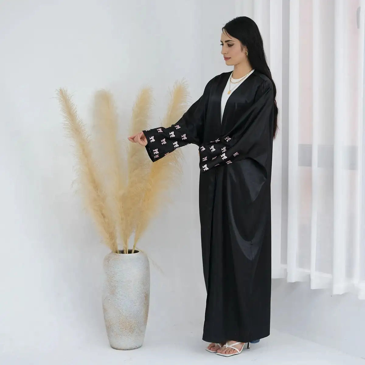 Elegant Bows Embroidery Sleeve Cardigan Open Abaya Dress - Modest Muslim Fashion for Women, Perfect for Prayer, Special Occasions & Everyday Wear
