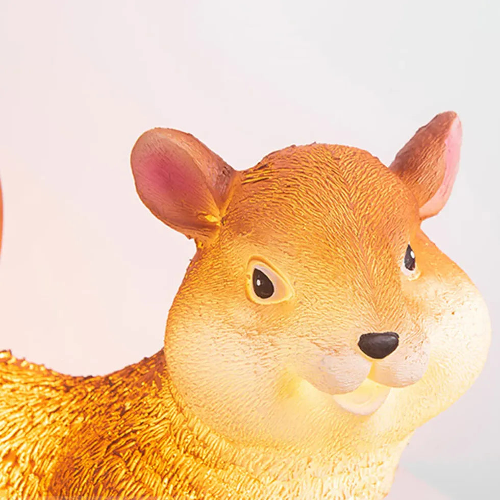 Squirrel Design Modern Garden Decorative LED Floor Lamp - Outdoor & Indoor Lighting for Patio, Living Room, Bedroom Decor