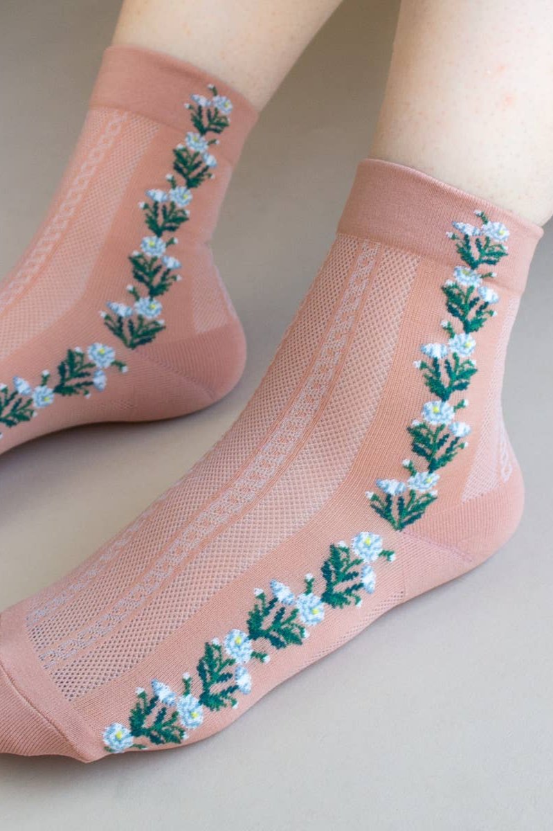 Floral Mesh Socks for Women - Breathable Canyon Rose Pattern Ankle Socks | Perfect for Spring Outfits, Yoga, and Casual Wear