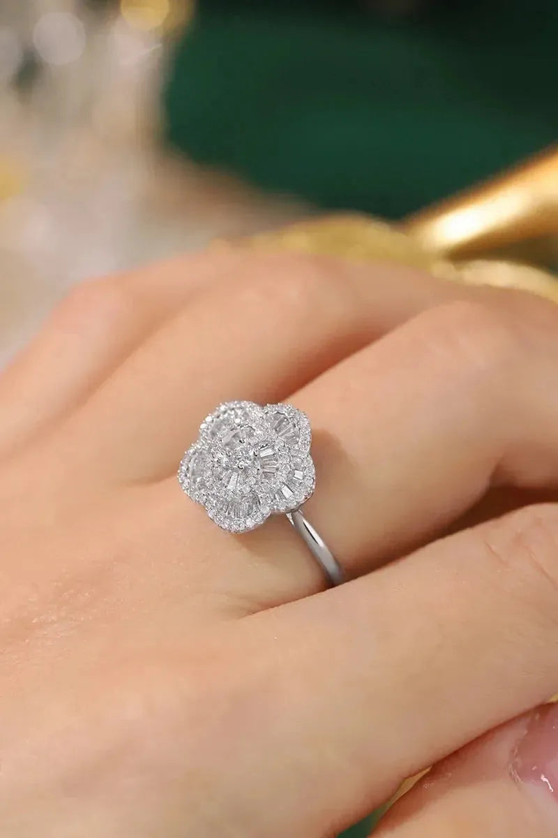 18K White Gold Romantic Flower Diamond Engagement Ring for Women - 0.50 Carat Natural Diamond Wedding Band, Anniversary Gift, Proposal Jewelry (Perfect for Proposals, Weddings & Special Occasions)