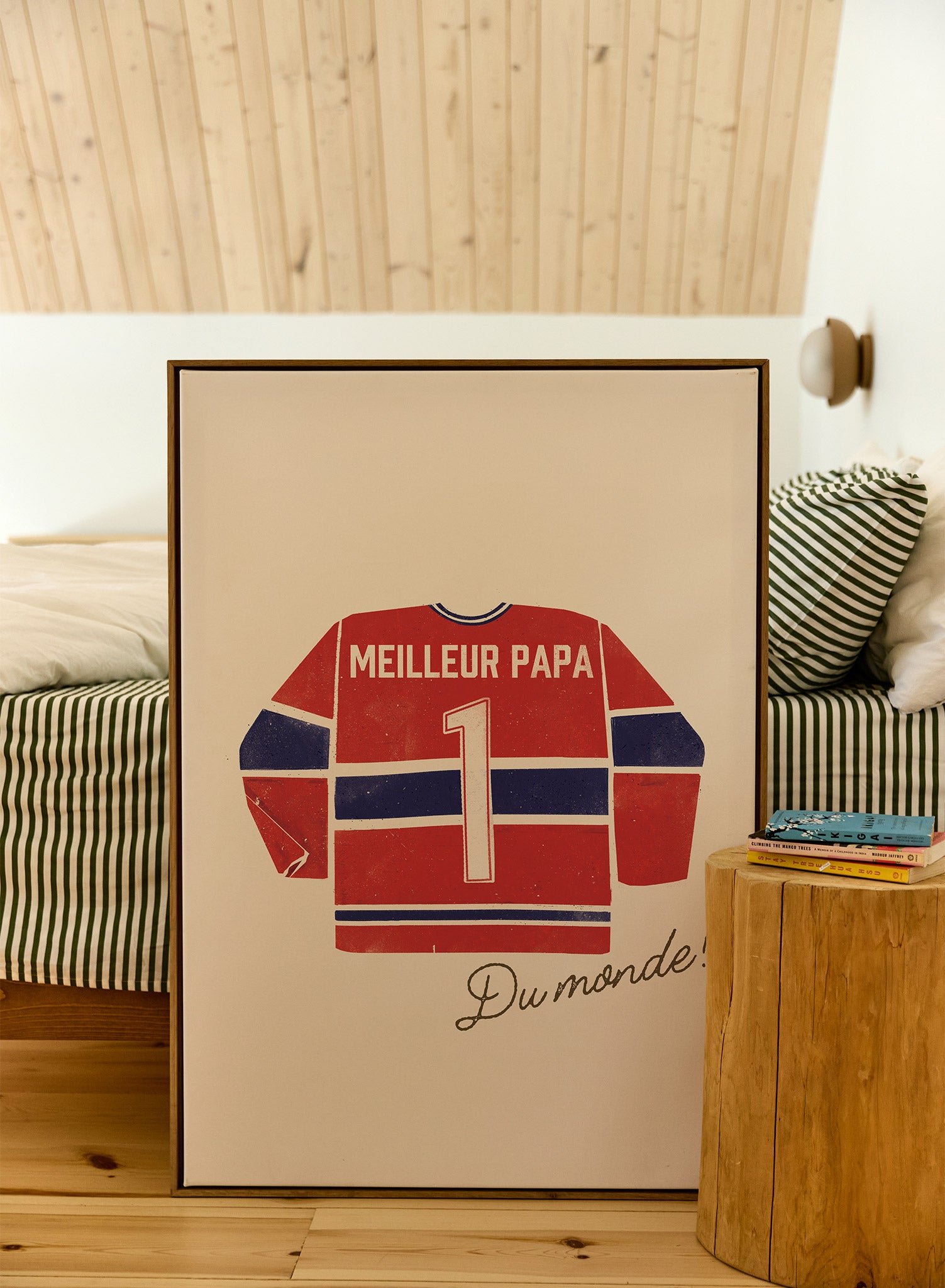 Best Dad in the World Poster - Red and Blue Heart Design - Perfect for Father's Day Gifts, Birthday Decor & Home Wall Art