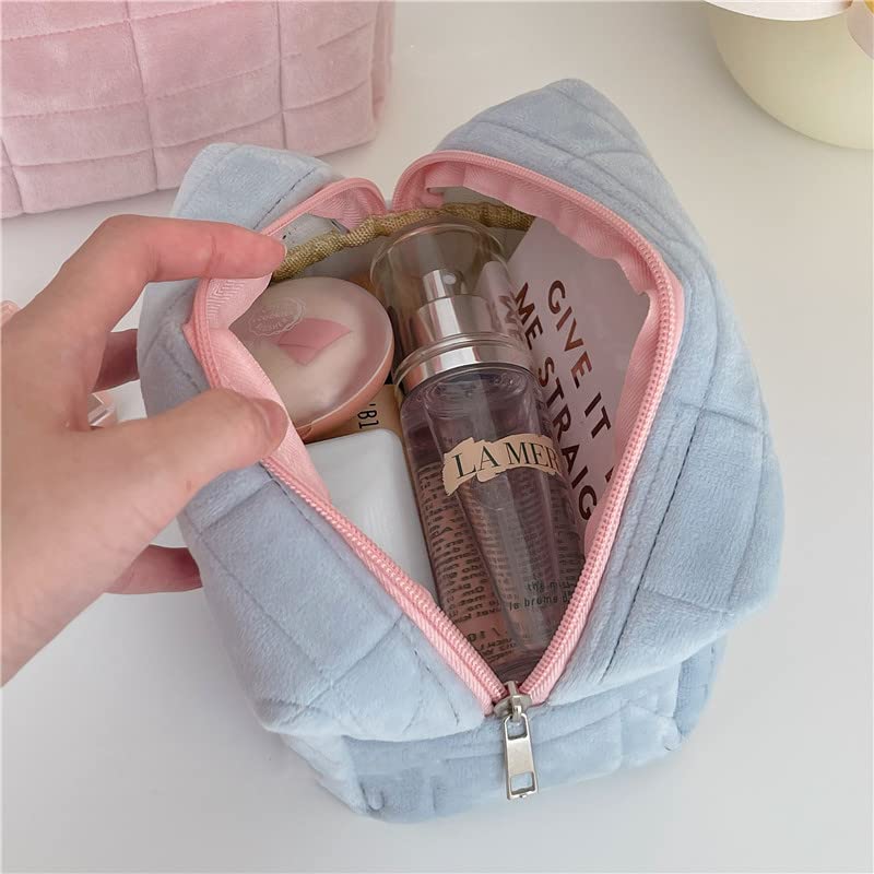 Cute Plush Checkered Makeup Bag for Women - Large Zipper Cosmetic Travel Organizer, Portable Toiletry Bag with Multi-Functional Storage for Brushes & Essentials | Perfect for Travel, Gym & Daily Use