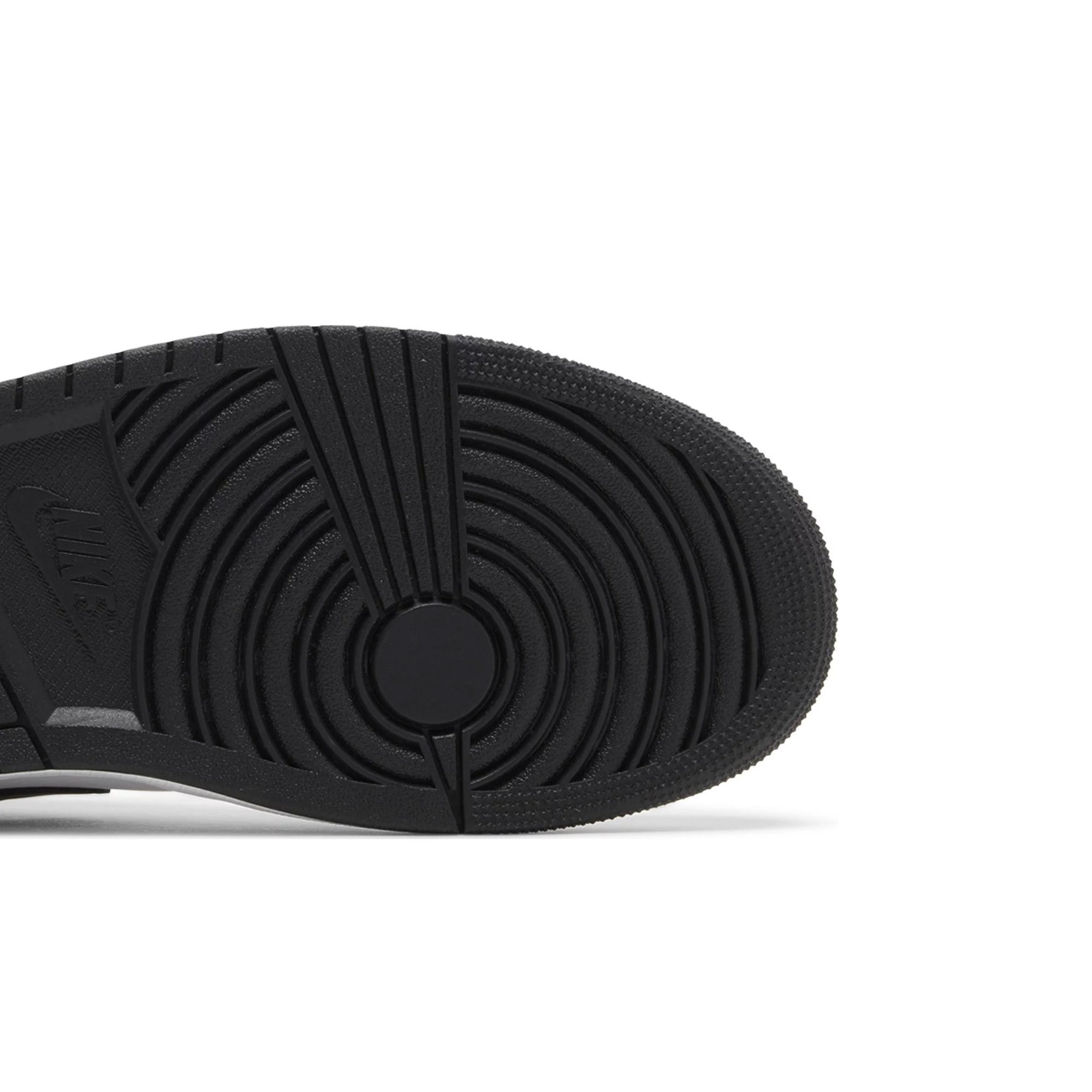 Air Jordan 1 Low 'White Black' Men's Basketball Shoes 2023 Edition - Casual Streetwear Sneakers for Everyday Wear & Sports