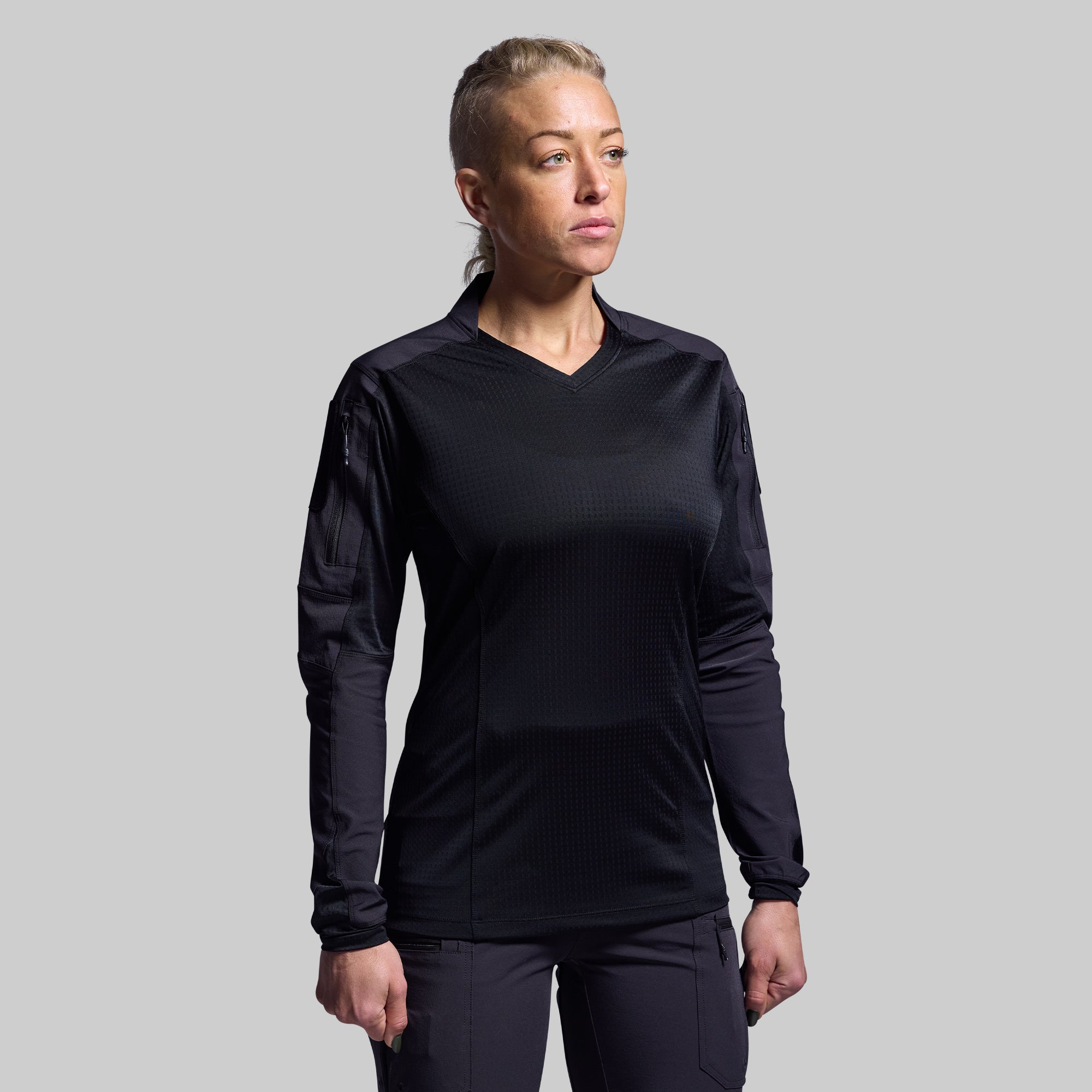 Women's Long Sleeve Open Back Workout Top - Breathable Athletic Shirt for Yoga, Gym & Running (Black)