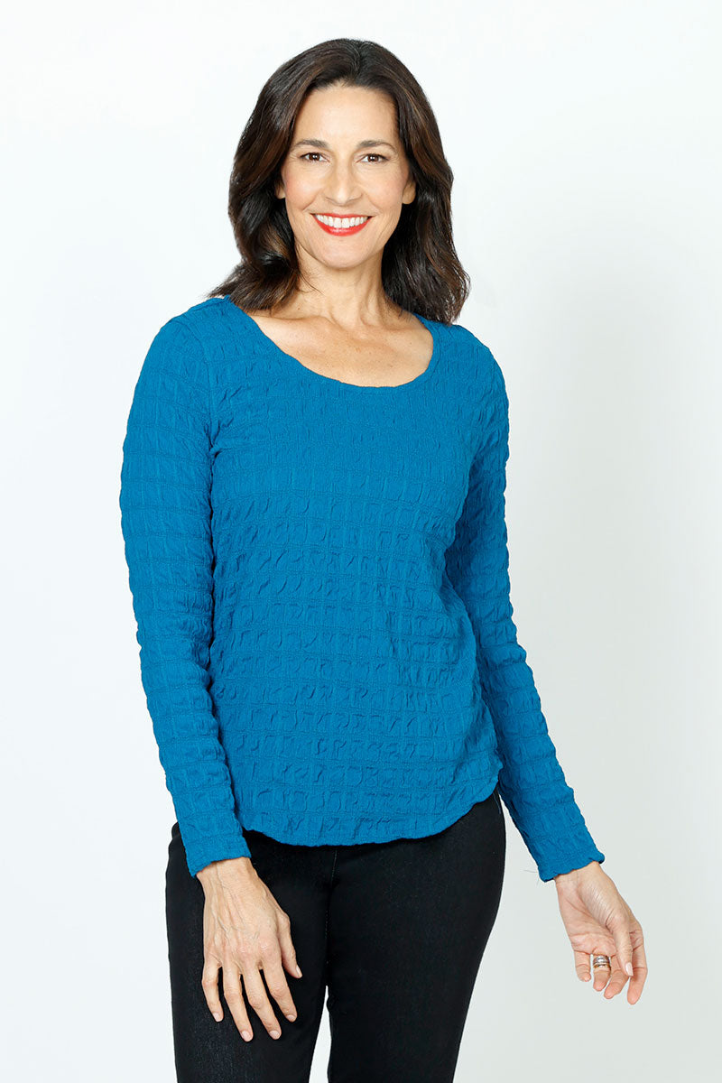 Trendy Bubble Knit Scoop Neck Top for Women | Soft & Comfortable Casual Wear | Perfect for Outfits, Layering & Everyday Fashion