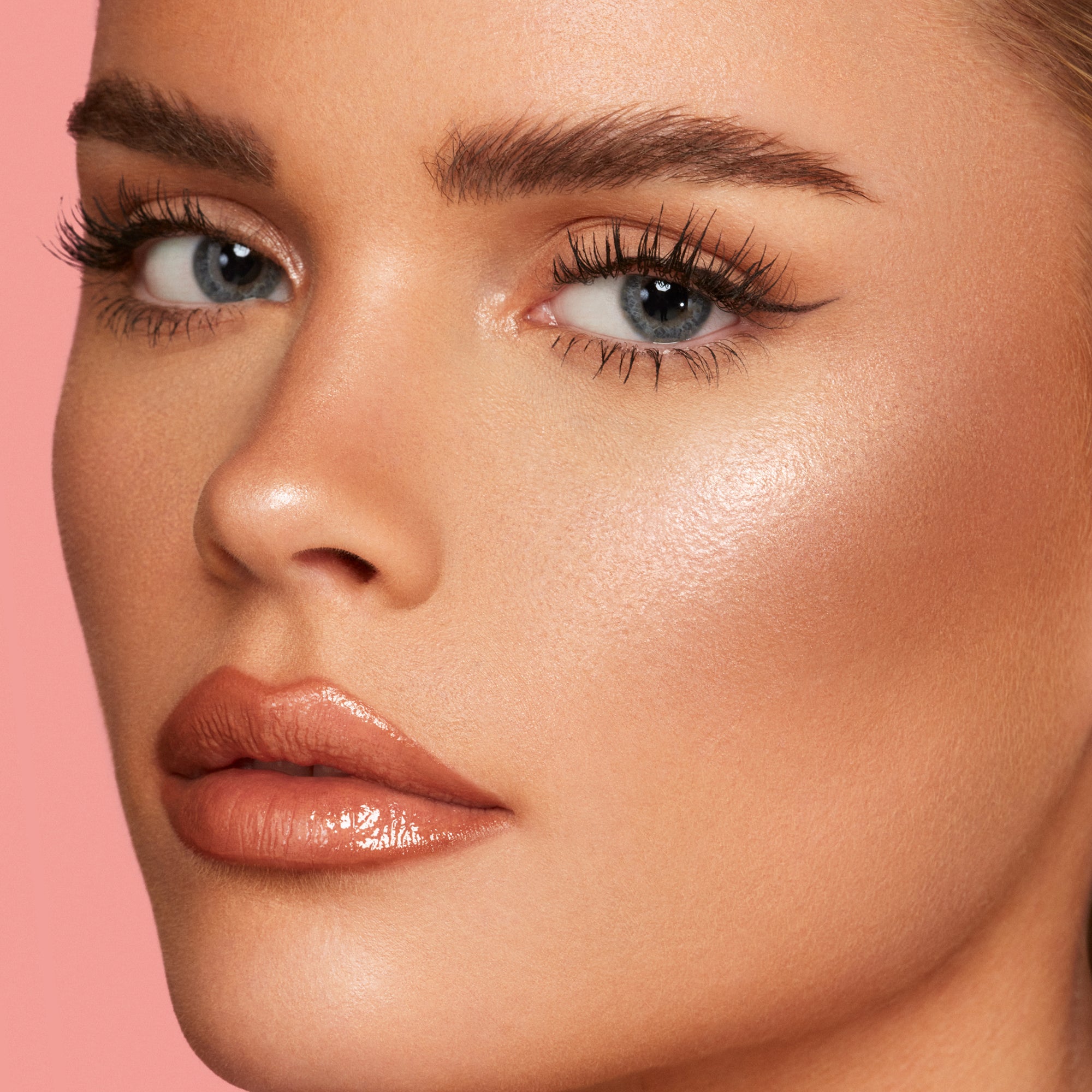 Dream Lip Duo: Lip Bundle Set for Moisturizing & Plumping - Perfect for Daily Wear, Date Night & Special Occasions