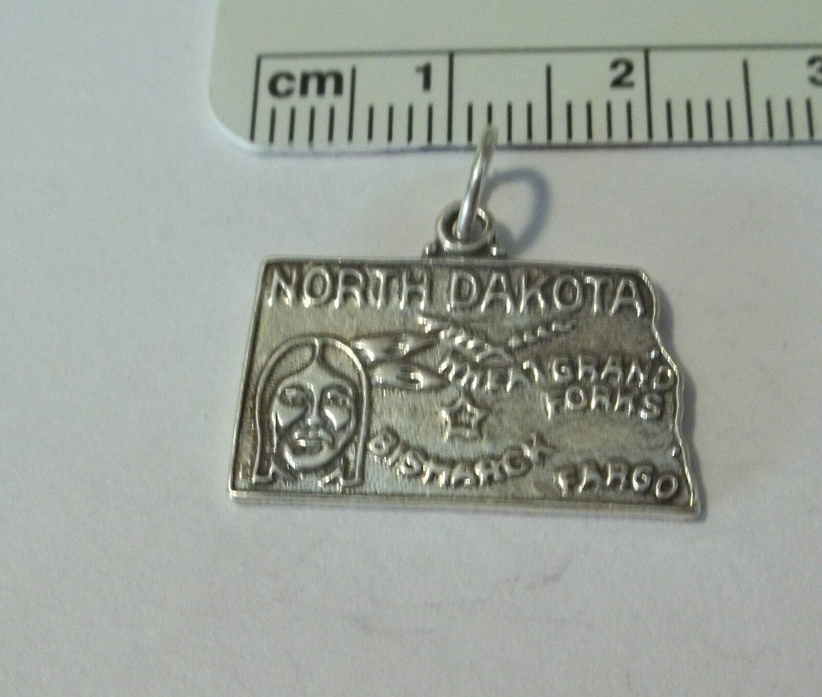 Sterling Silver 15x21mm Peace Garden North Dakota State Charm for Jewelry Making - DIY Craft Beads for Bracelets & Necklaces - Perfect for Handmade Gifts and Souvenirs