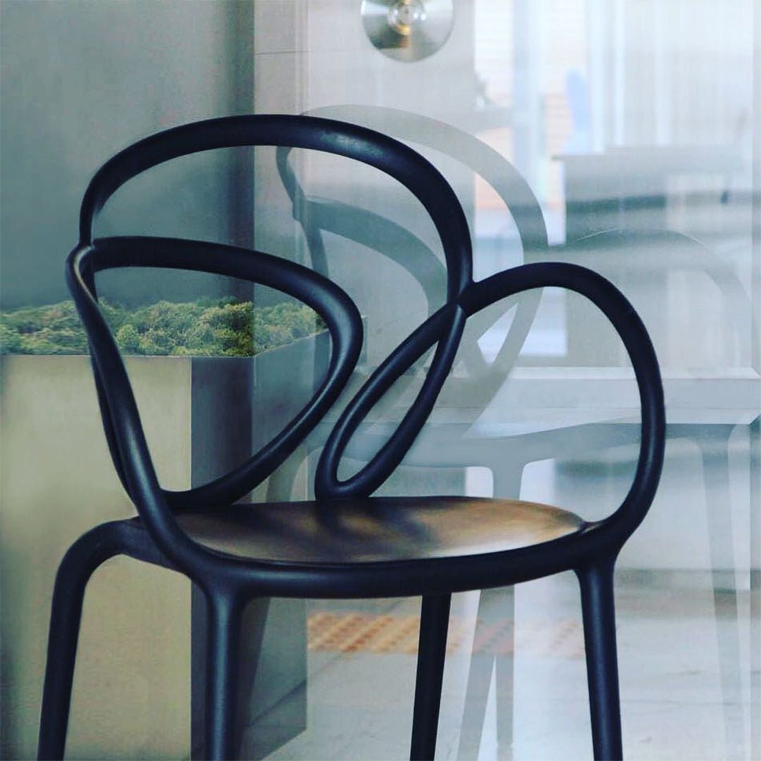 Qeeboo Loop Chair Set of 2 - Modern Indoor/Outdoor Lounge Chairs with Steel Frame - Perfect for Living Room, Patio, or Office Decor
