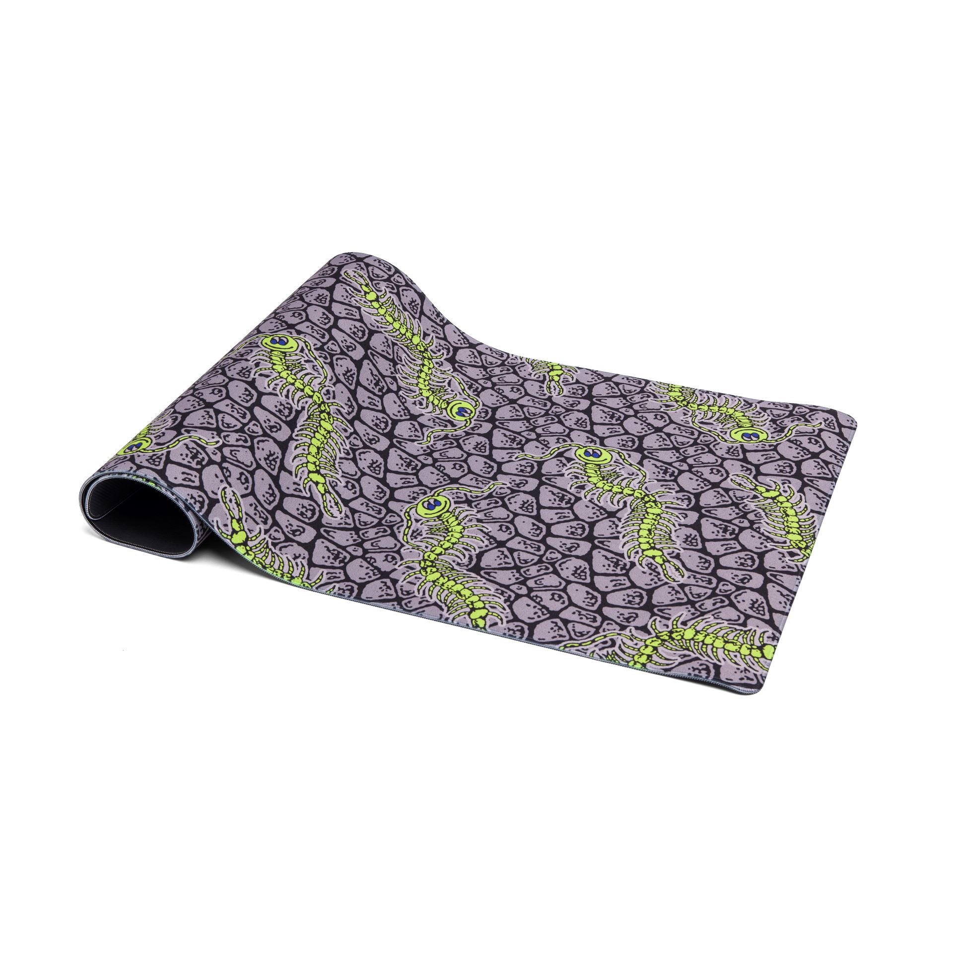 Brain Dead x HG XL Gaming Mouse Pad - Large Extended Non-Slip Rubber Base Mouse Mat for PC, Mac, Laptop - Perfect for Gaming, Office Work & Graphic Design