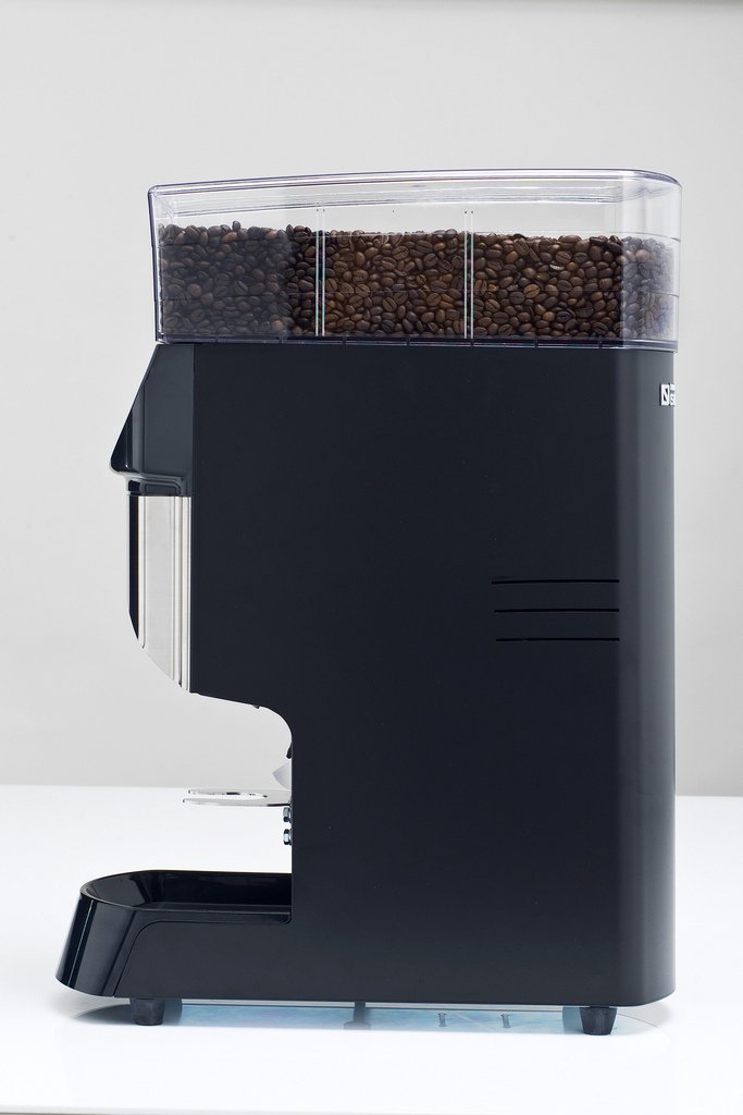 Nuova Simonelli Mythos Basic Commercial Coffee Grinder - Ami7131 - Professional Espresso Grinding for Cafes & Restaurants - Perfect for Baristas & Coffee Shops