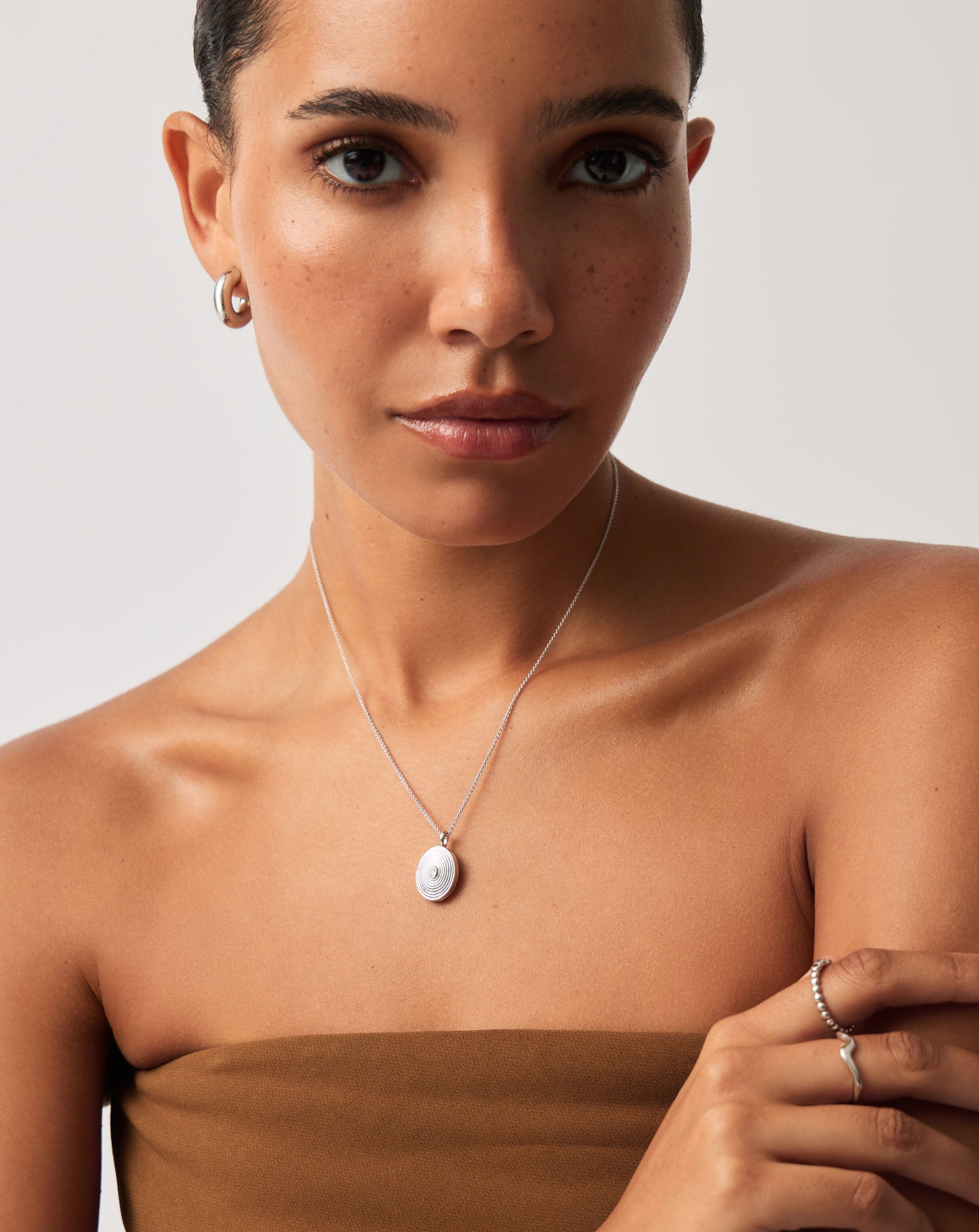 Personalized Engravable Oval Ridge Locket Pendant Necklace - Sterling Silver with Rainbow Moonstone | Gift for Mom, Wife, Anniversary, Valentine's Day | Keepsake Jewelry for Photos & Memories