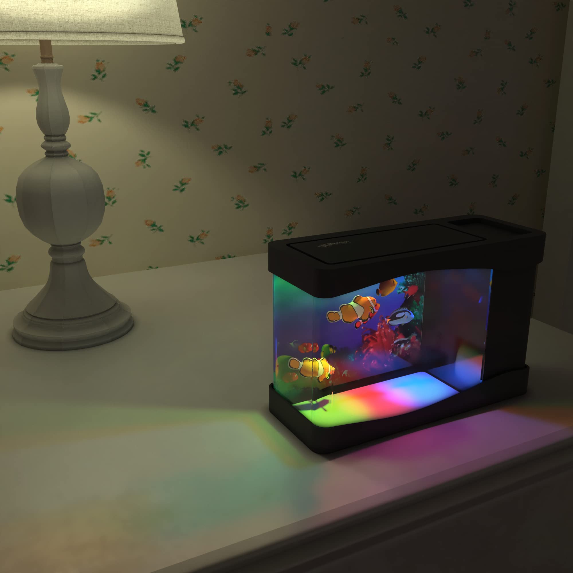 Playlearn Mini Aquarium Artificial Fish Tank with Moving Fish - USB/Battery Powered - Fake Aquarium Toy with 3 Lifelike Fish - Perfect Desk Decor for Office, Kids Room & Relaxation Therapy