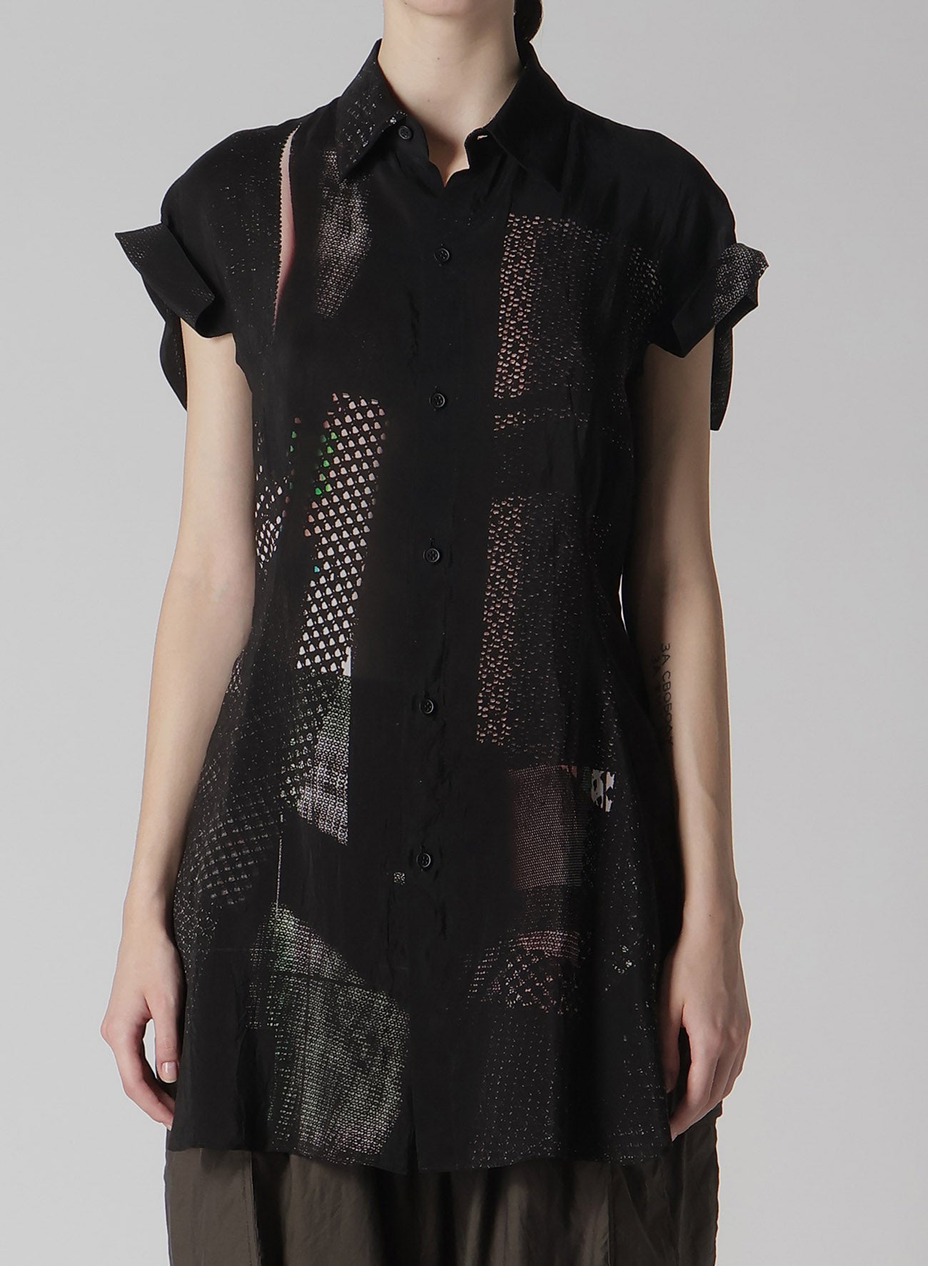 CU/LAWN Dark Neon Print Turn Up Shirt - Stylish Party & Night Out Fashion for Women - Perfect for Clubbing, Concerts & Summer Events