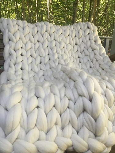 Clootess Bulky Chunky Yarn - Extra Thick Roving Wool for Hand Knitting, Crochet & DIY Projects - Perfect for Sofa Blankets, Bed Throws & Home Decor (11 lbs, Ivory White) - Cozy Winter Crafts & Gift Making